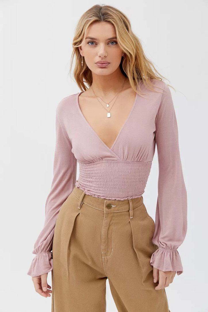 Urban Outfitters Urban Outfitters Women's Pink Rose Cropped V-Neck Blouse M Size M / US 6-8 / IT 42-44 - 8 Thumbnail