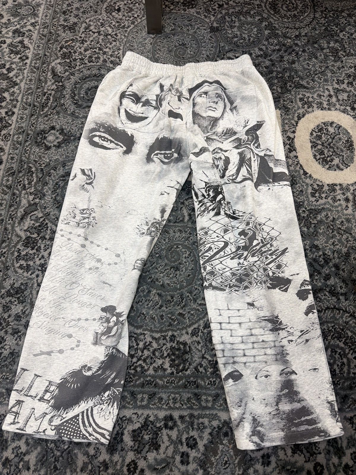 Vale Vale forever mural sweat Pants Size US 34 / EU 50 - 2 Thumbnail