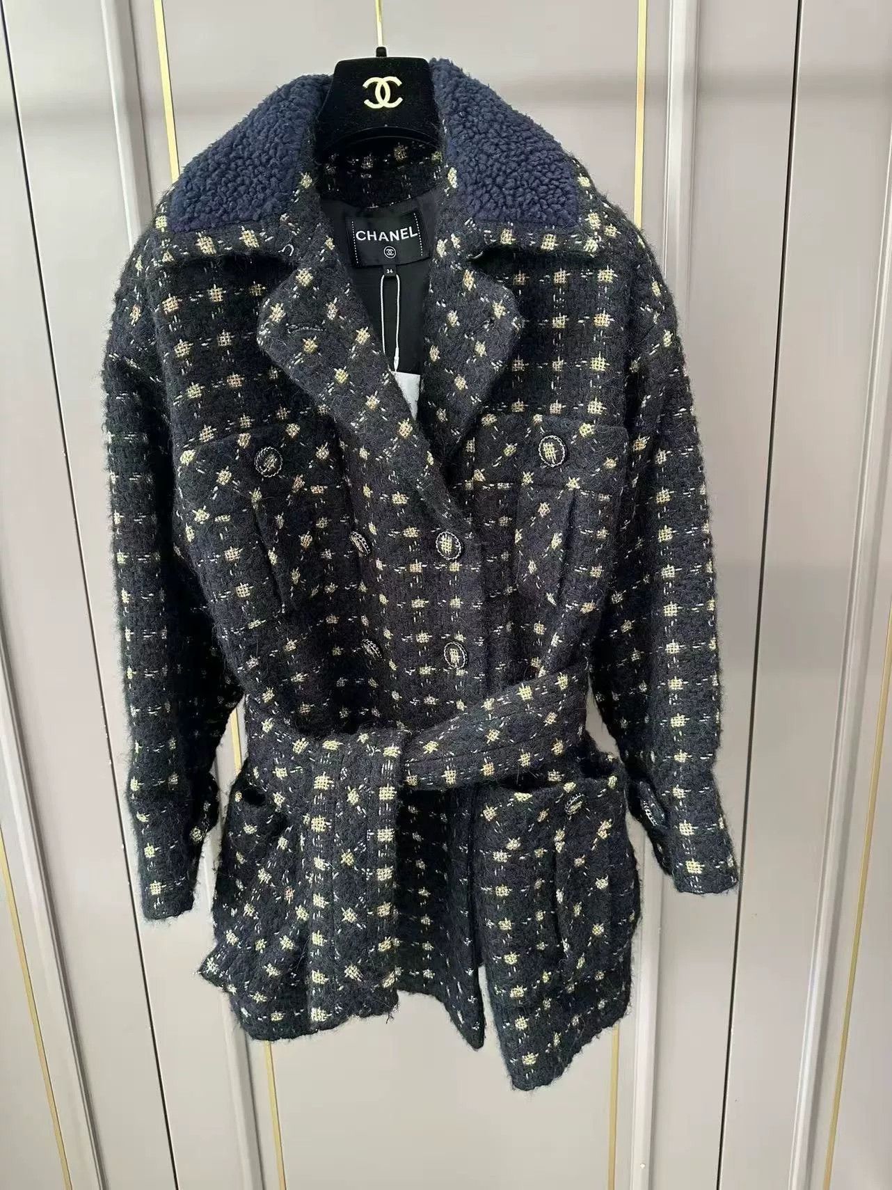 Chanel Chanel Wool Coat from Snowy Collection Size XS / US 0-2 / IT 36-38 - 1 Thumbnail