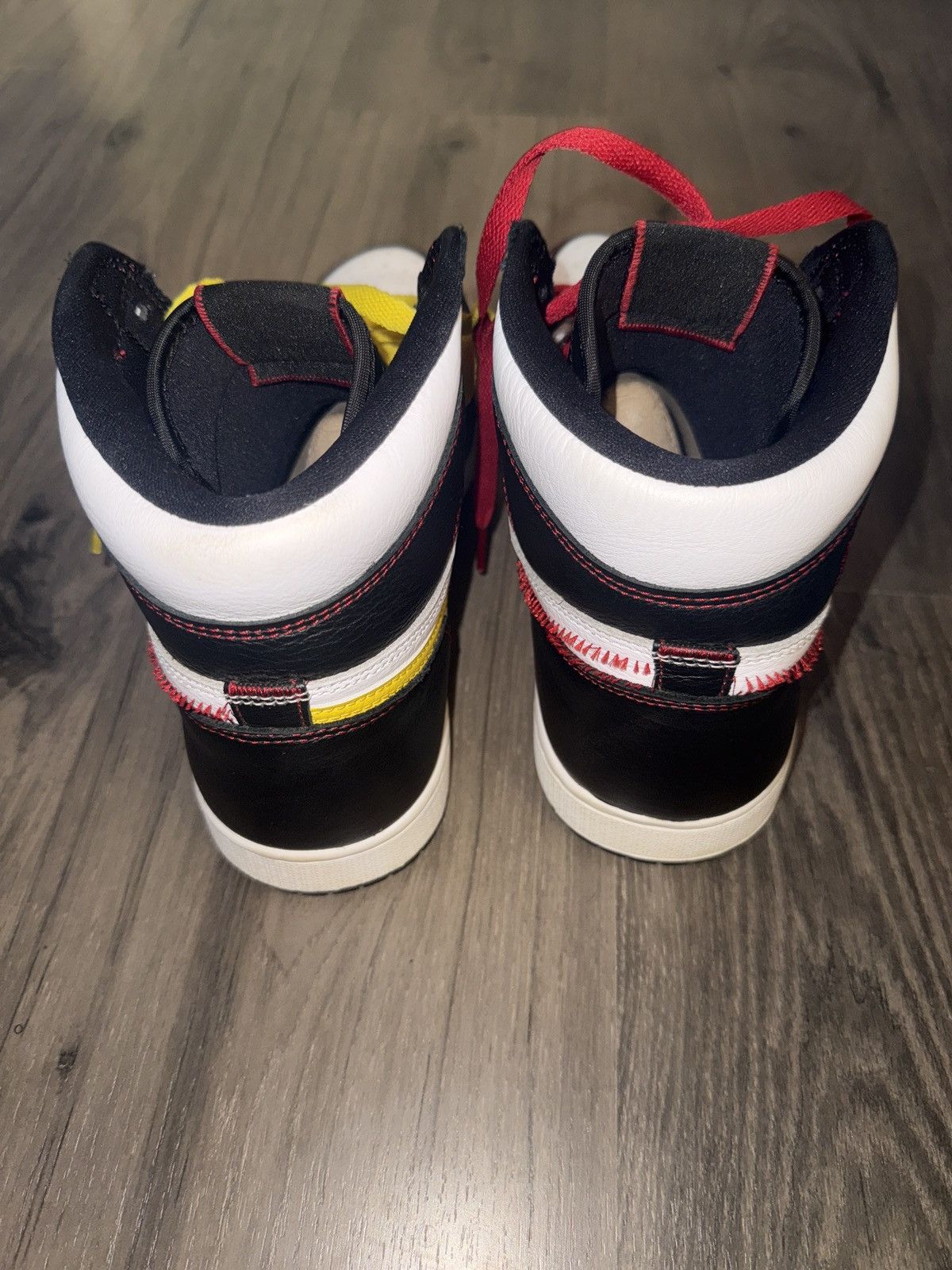Nike Jordan 1 high defiant Size US 11 / EU 44 - 4 Thumbnail