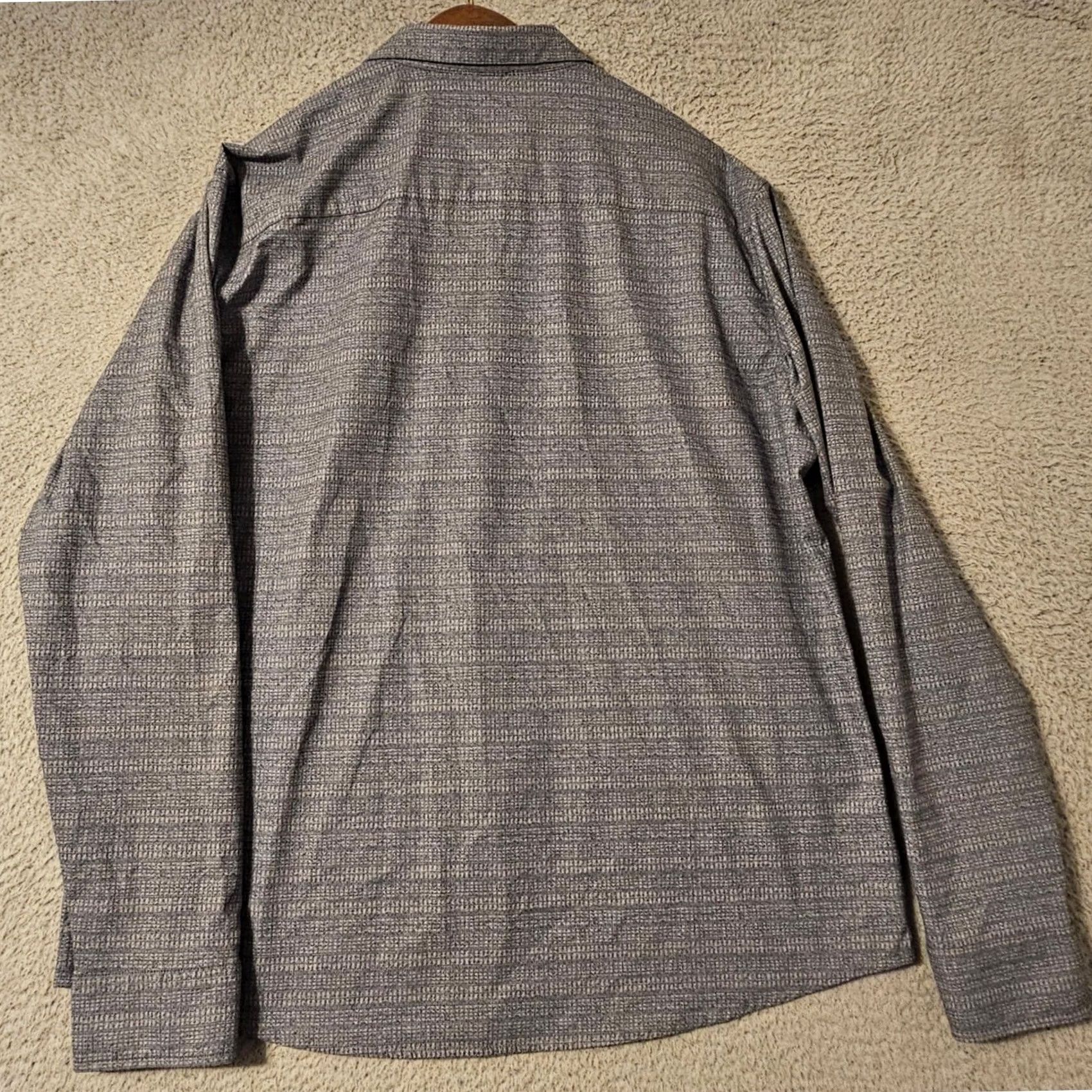 Vintage Kuhl Breeze Mens Shirt Sz XL Gray Textured Long Sleeve Button Down Cooling 7580 Size US XL / EU 56 / 4 - 2 Thumbnail