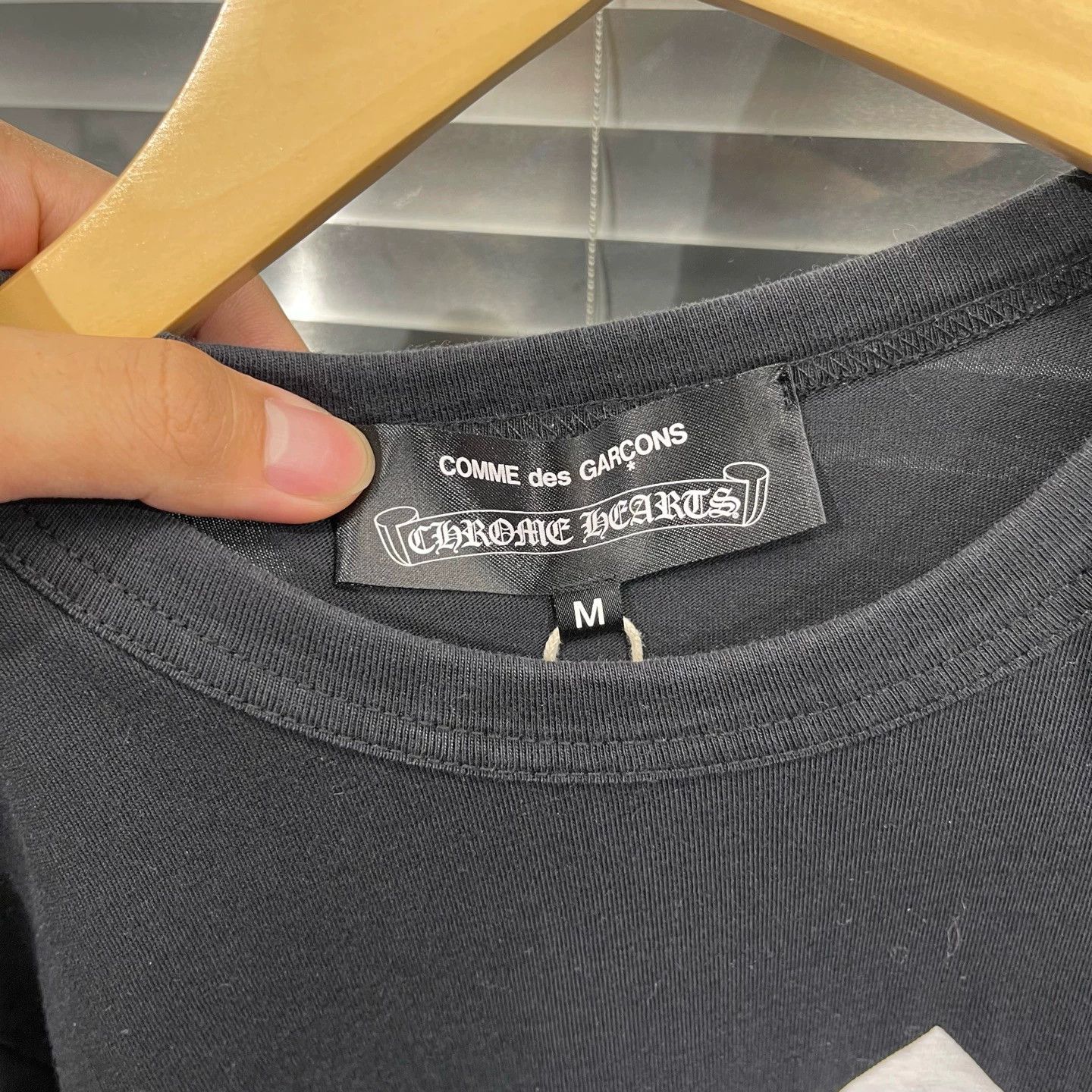 Chrome Hearts Chrome Hearts x CDG Scroll Print Short Sleeve Tee M Size M / US 6-8 / IT 42-44 - 3 Thumbnail