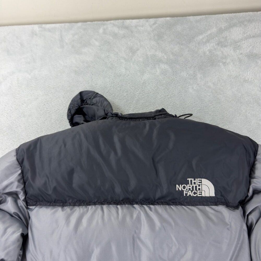 The North Face The North Face Men's Size Small 700 Down Fill Nuptse Puffer Size US S / EU 44-46 / 1 - 8 Thumbnail
