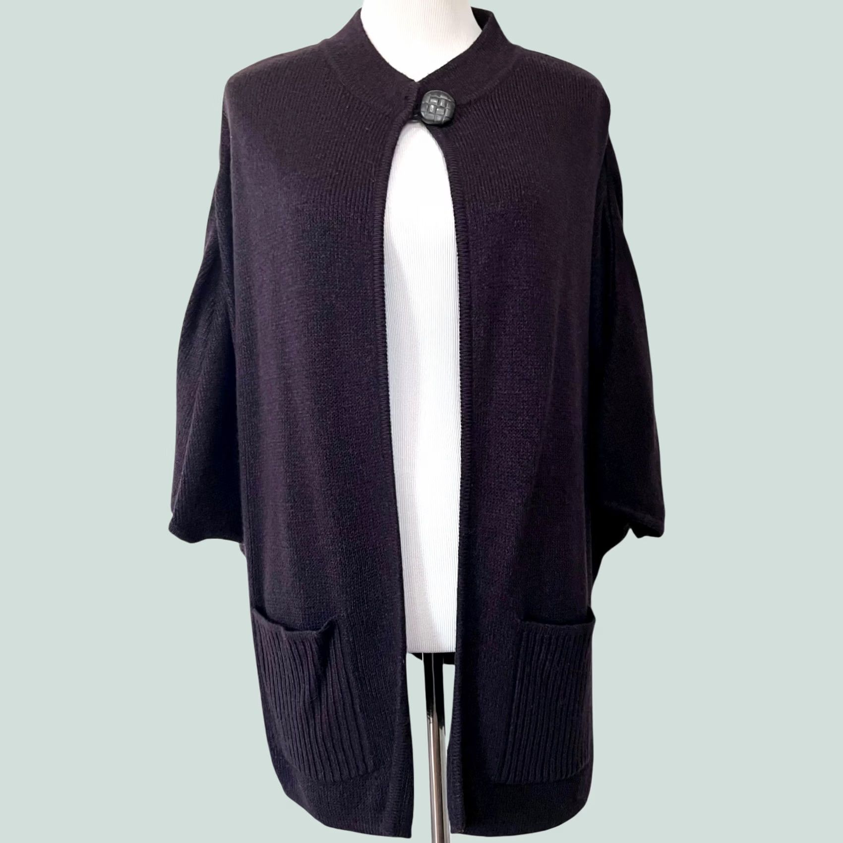 Vintage Tally Ho Womens Knit Cape Poncho Cape Open Front Cardigan Pockets Dark Purple 2X Knit Sweater Size XXL / US 16-18 / IT 52-54 - 1 Thumbnail
