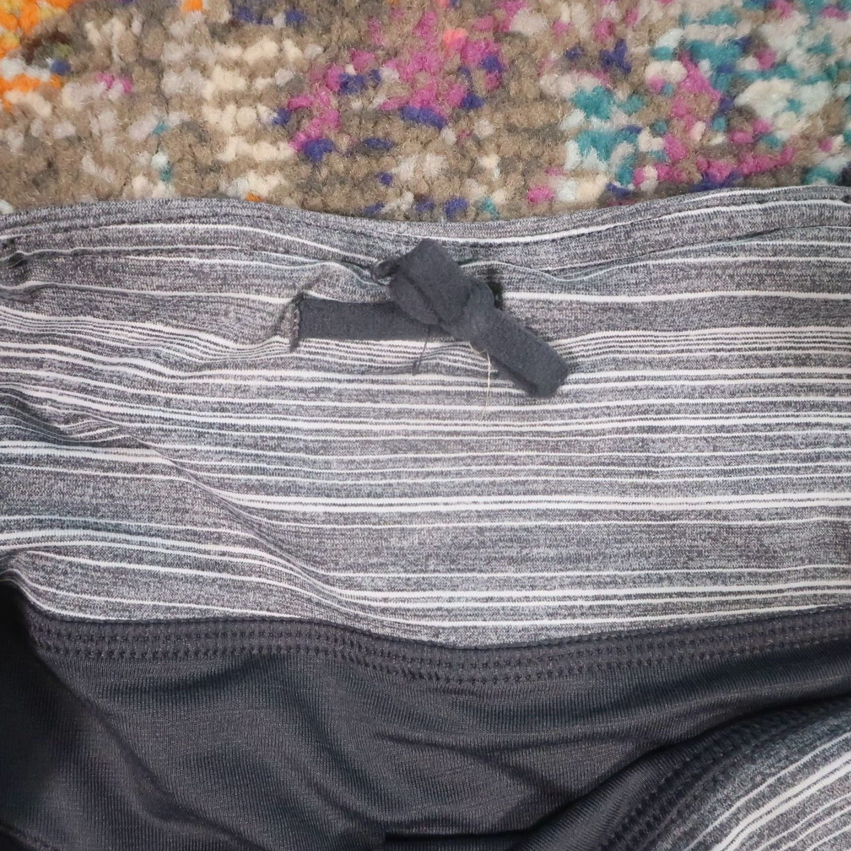 Lululemon Lululemon Speed Shorts Womens 10 Gray Lined Running Performance Zip Pocket Athletic Activewear Modern 10 Womens Size 32" / US 10 / IT 46 - 5 Thumbnail