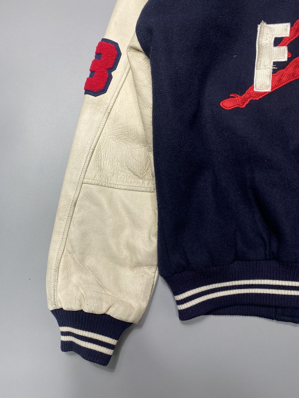 Jordan Brand 1995 Letterman Varsity Jordan- Why Fly Size US M / EU 48-50 / 2 - 17 Thumbnail
