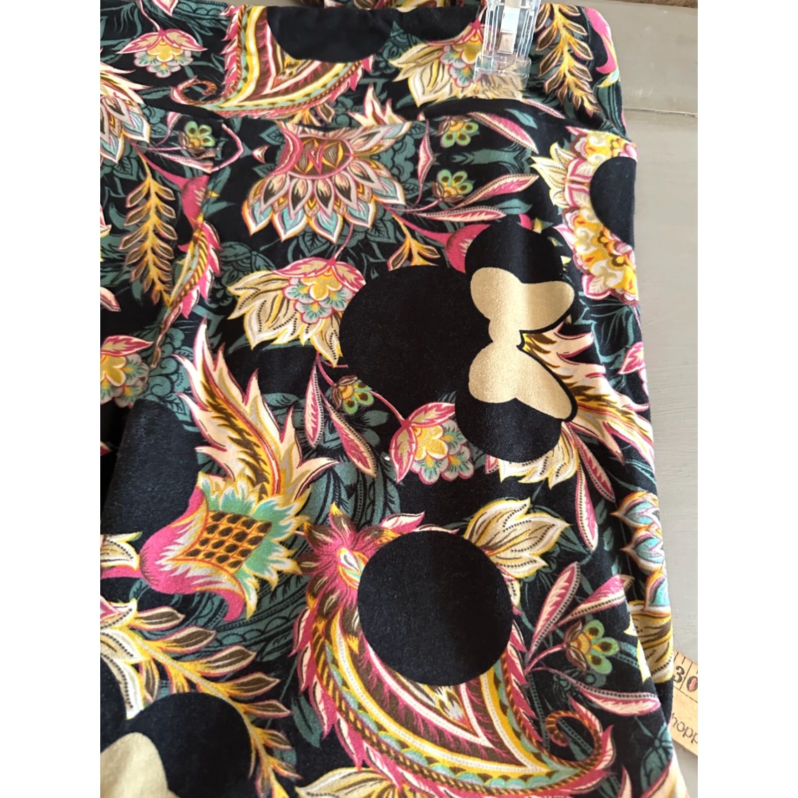 Vintage LuLaRoe Disney Minnie Mouse Leggings One Size Tall And Curvy Floral Pattern Polka Dot Womens Leggings Jegging Elastic Waist Disney Theme Size 42" / US 20 - 2 Thumbnail