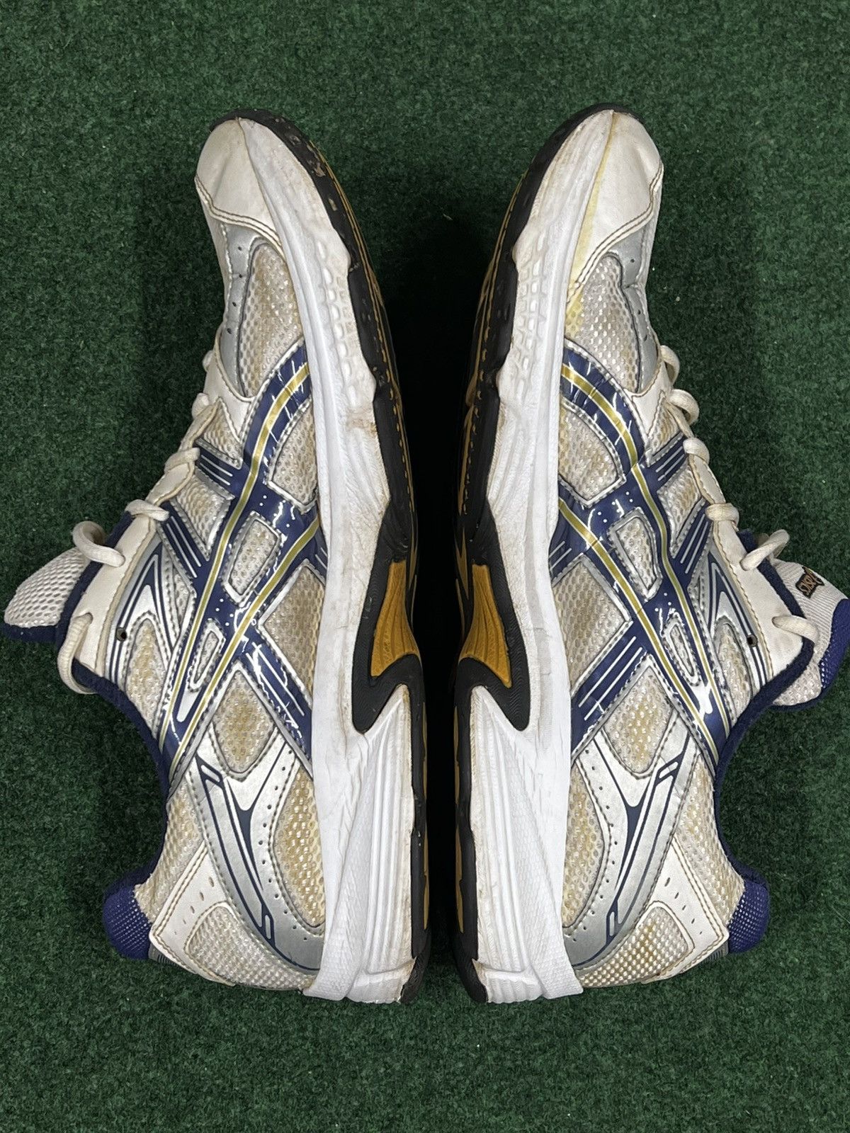 Asics × Vintage Vintage Asics Gel Strike Size US 12 / EU 45 - 4 Thumbnail