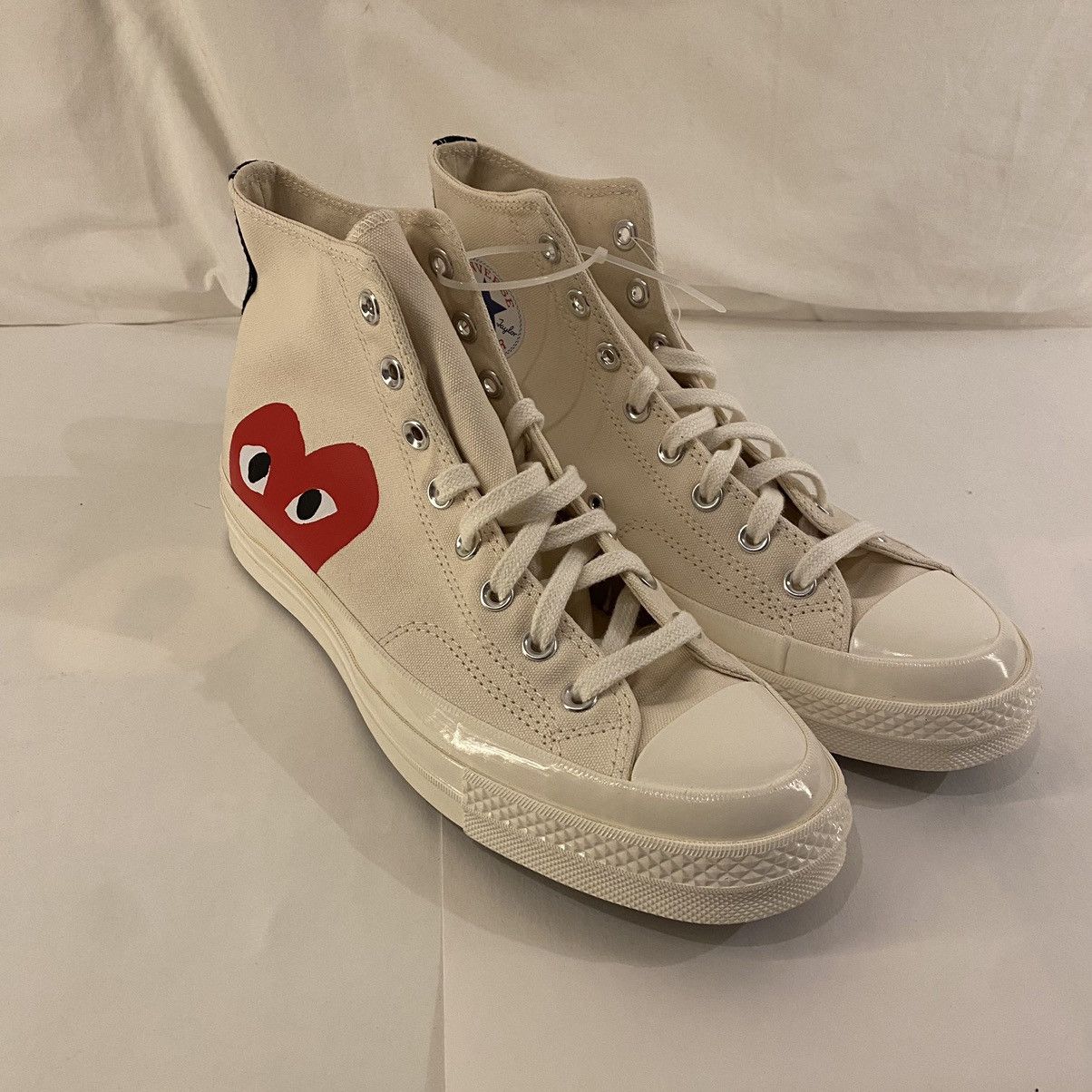 Comme des Garcons PLAY × Converse CDG heart shoe Size US 9 / EU 42 - 1 Thumbnail