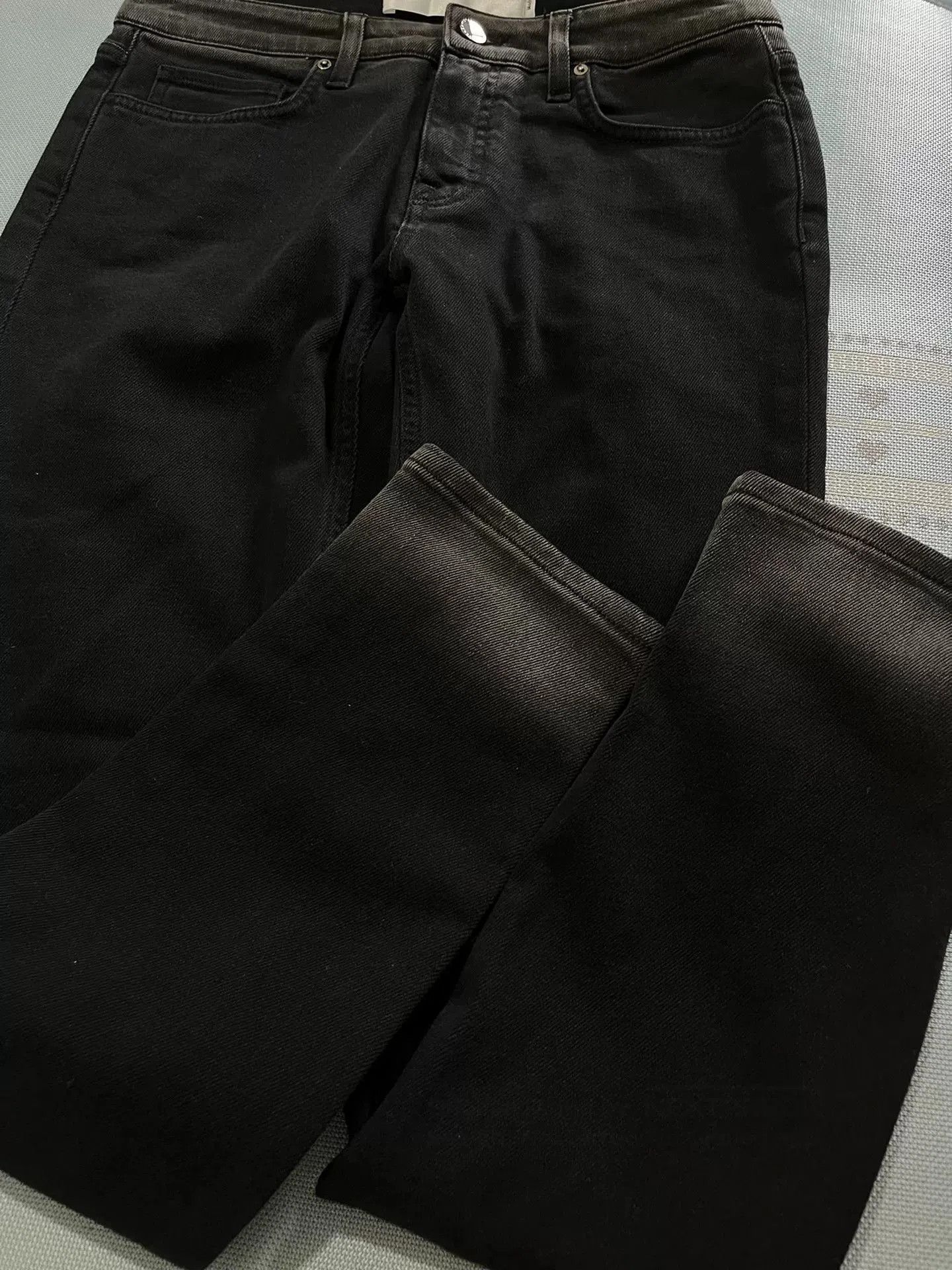 Victoria Beckham VICTORIAVICTORIABECKHAM Women's Jeans. Size 27" / US 4 / IT 40 - 1 Thumbnail