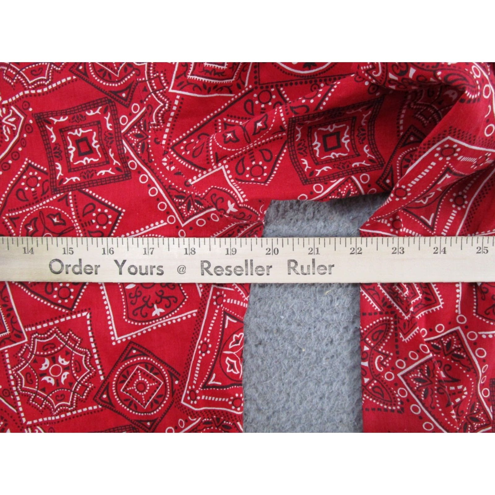 Vintage VINTAGE Durable Paisley Shirt Button-Down 70s 80s Long Sleeve Red 38 Men Shirt Retro Mens Size US M / EU 48-50 / 2 - 5 Thumbnail