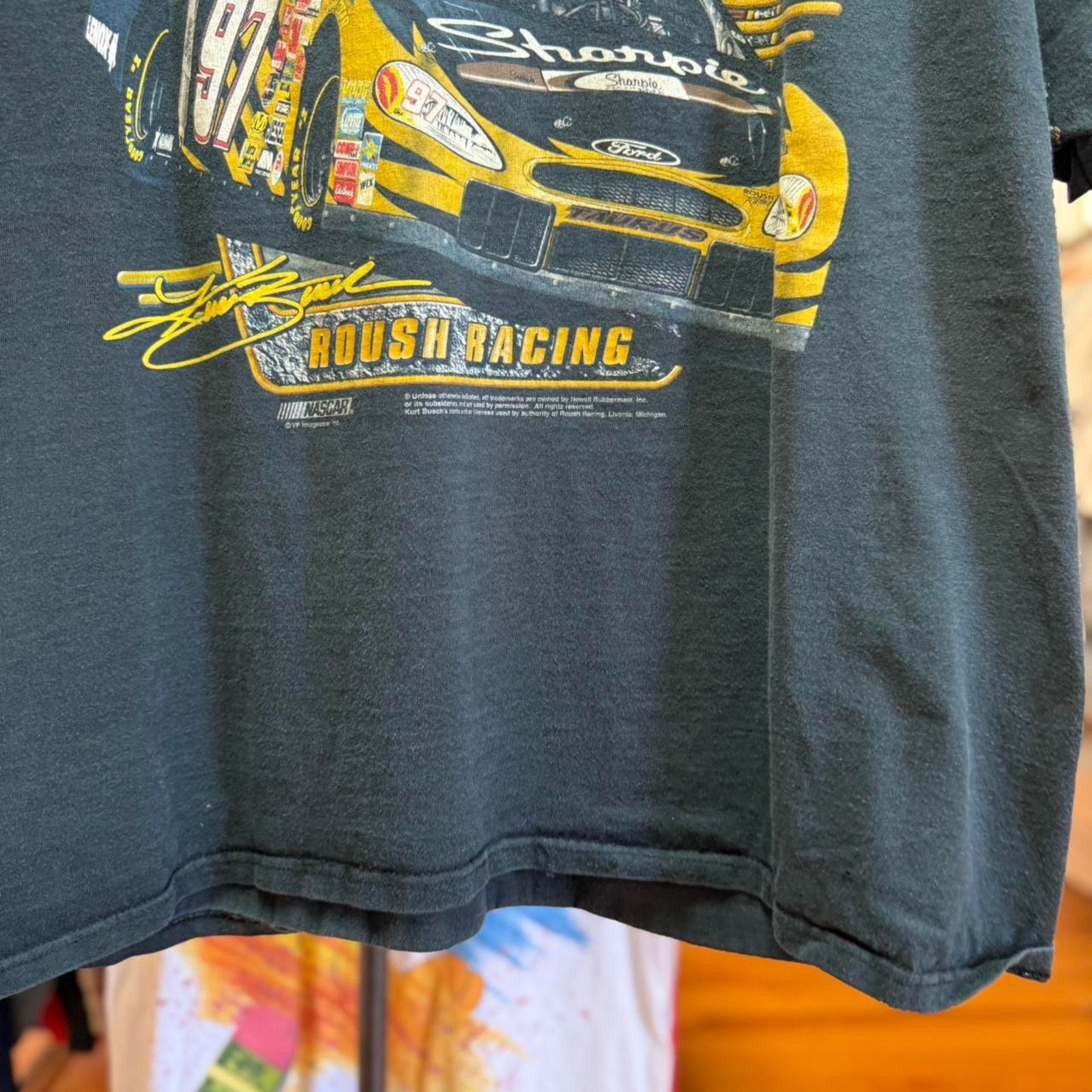NASCAR × Vintage Vintage 90s NASCAR Racing Race Car Busch T-Shirt Size US XL / EU 56 / 4 - 4 Thumbnail
