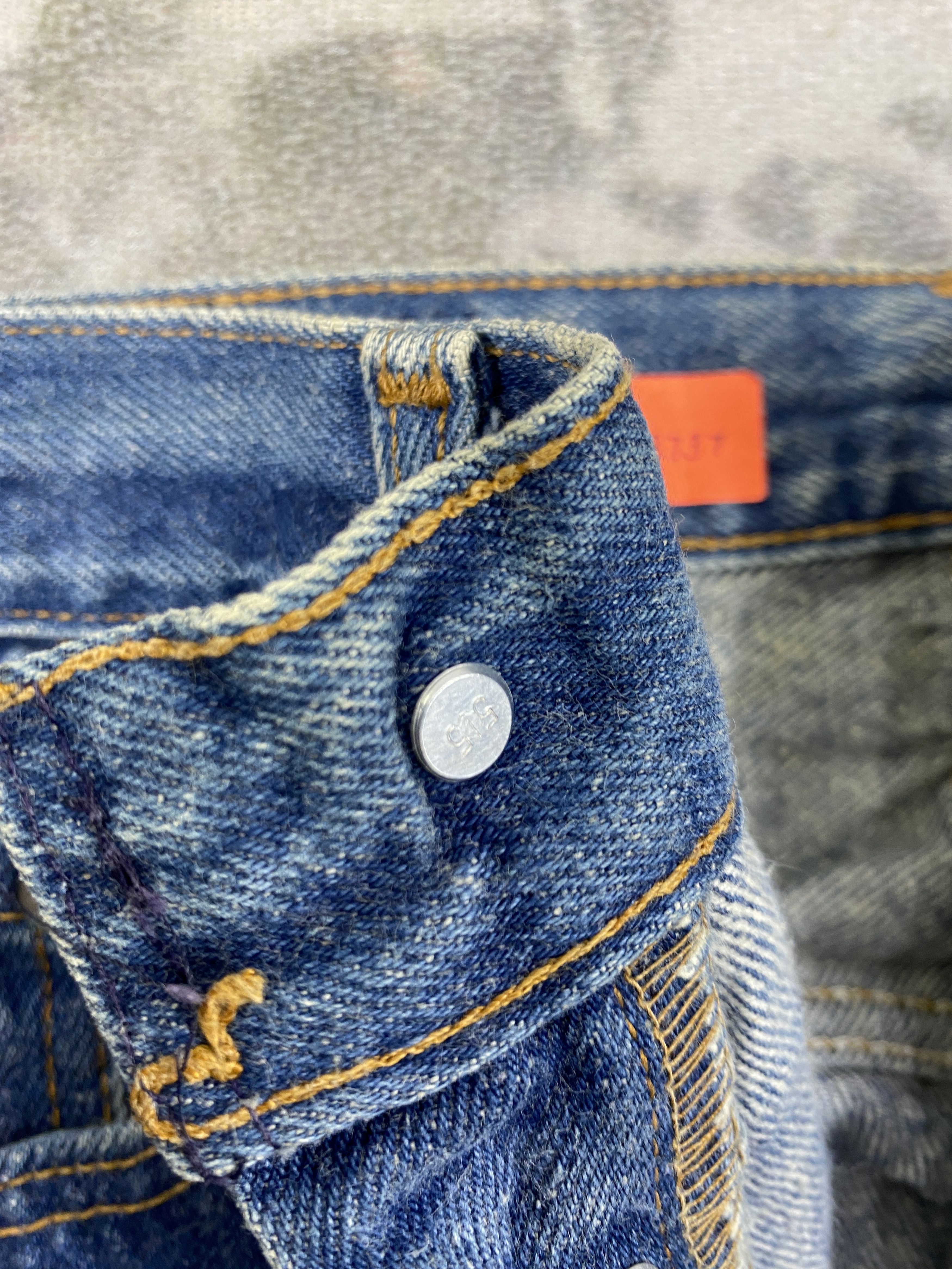 Levi's Blue Vintage Levi's 501 Jeans 28x5.5 Short Denim- JN3737 Size US 28 / EU 44 - 5 Thumbnail