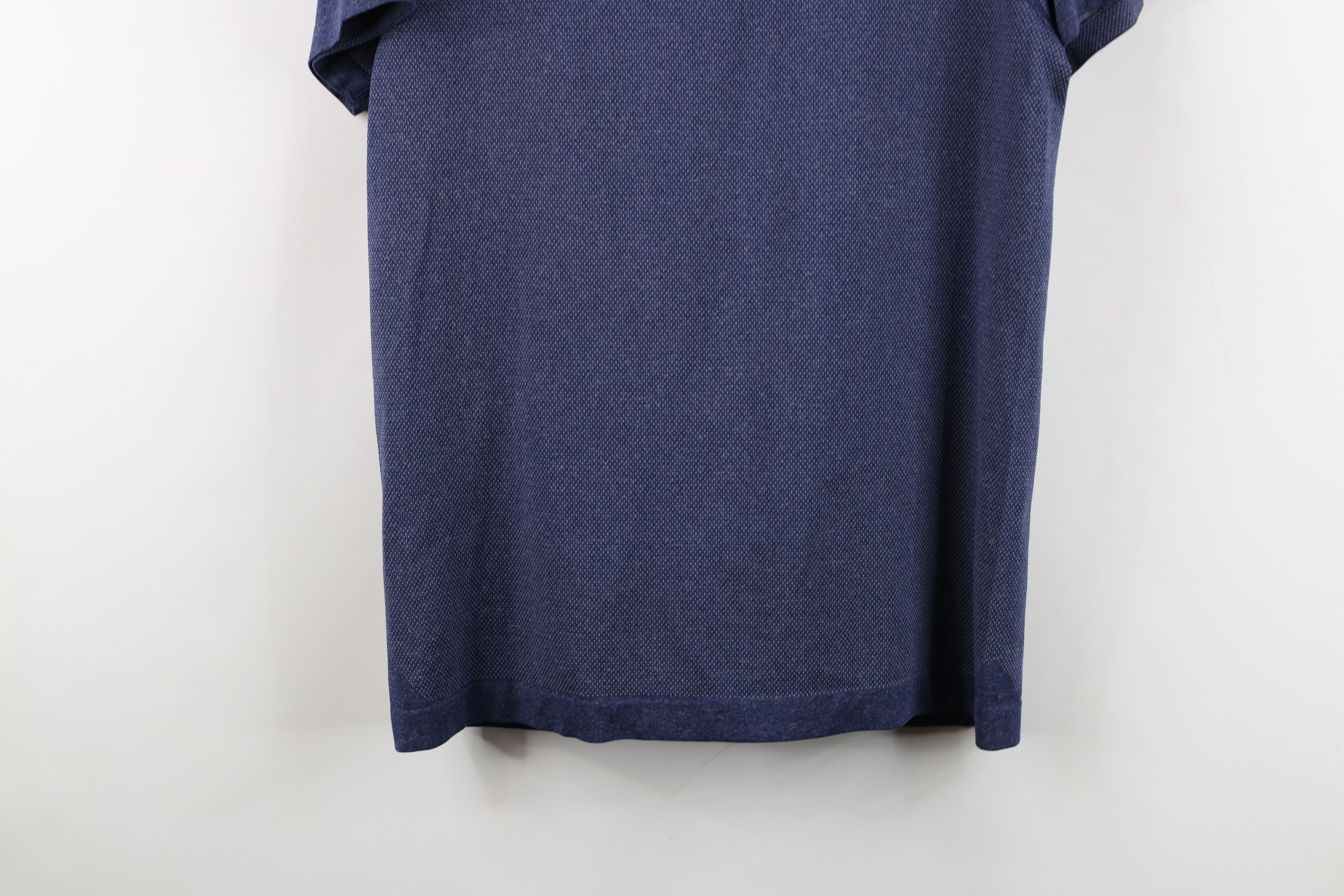 Lululemon Lululemon Vent Tech Short Sleeve Henley T-Shirt Heather Blue Size US S / EU 44-46 / 1 - 15 Thumbnail