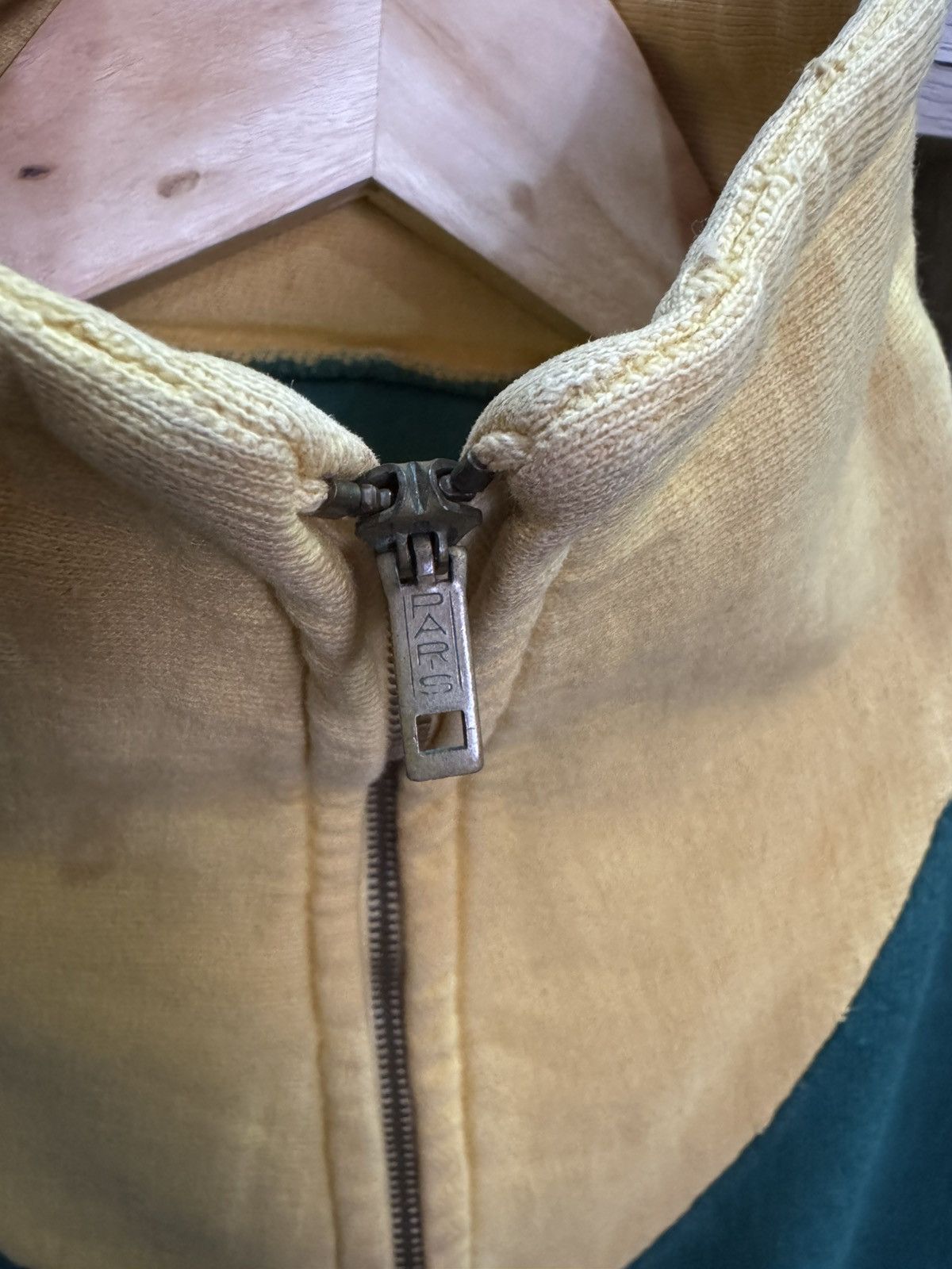 Vintage SUPER RARE Vintage 60s-70s BRAZIL Football Sweatshirt Size US M / EU 48-50 / 2 - 6 Thumbnail