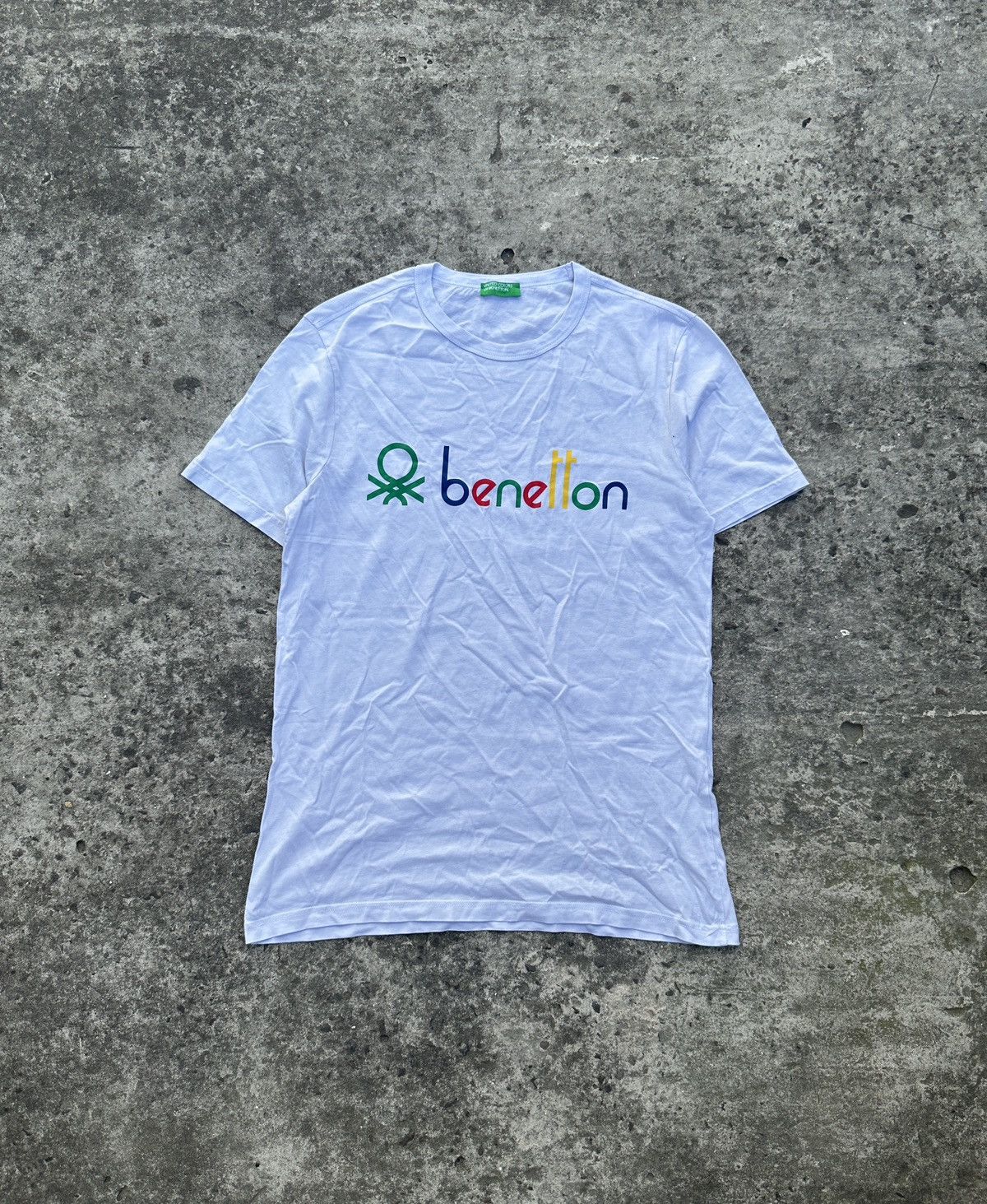 United Colors Of Benetton Benetton Logo T-shirt Streetwear rare Style Casual Italy L Size US L / EU 52-54 / 3 - 1 Thumbnail