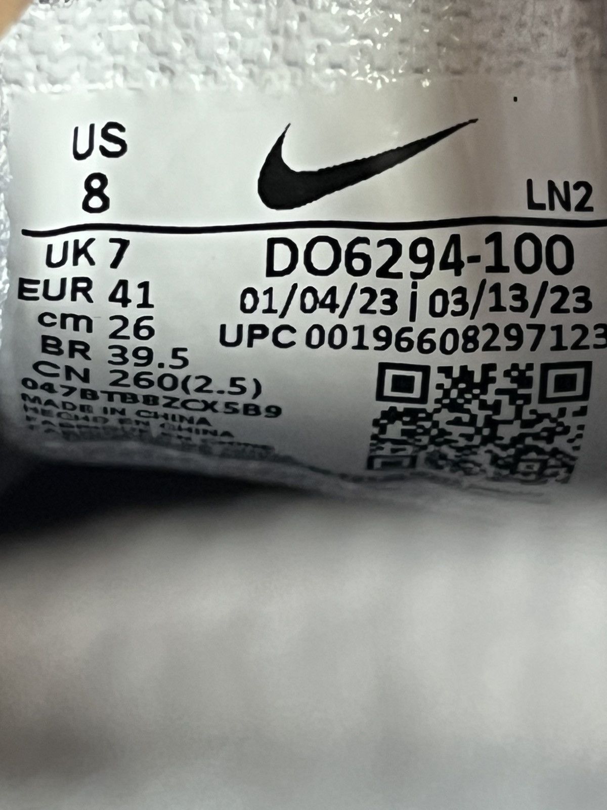 Nike Nike Vapor Edge 360 VC Football Cleats (DO6294-100) Men’s 8 Size US 8 / EU 41 - 7 Thumbnail
