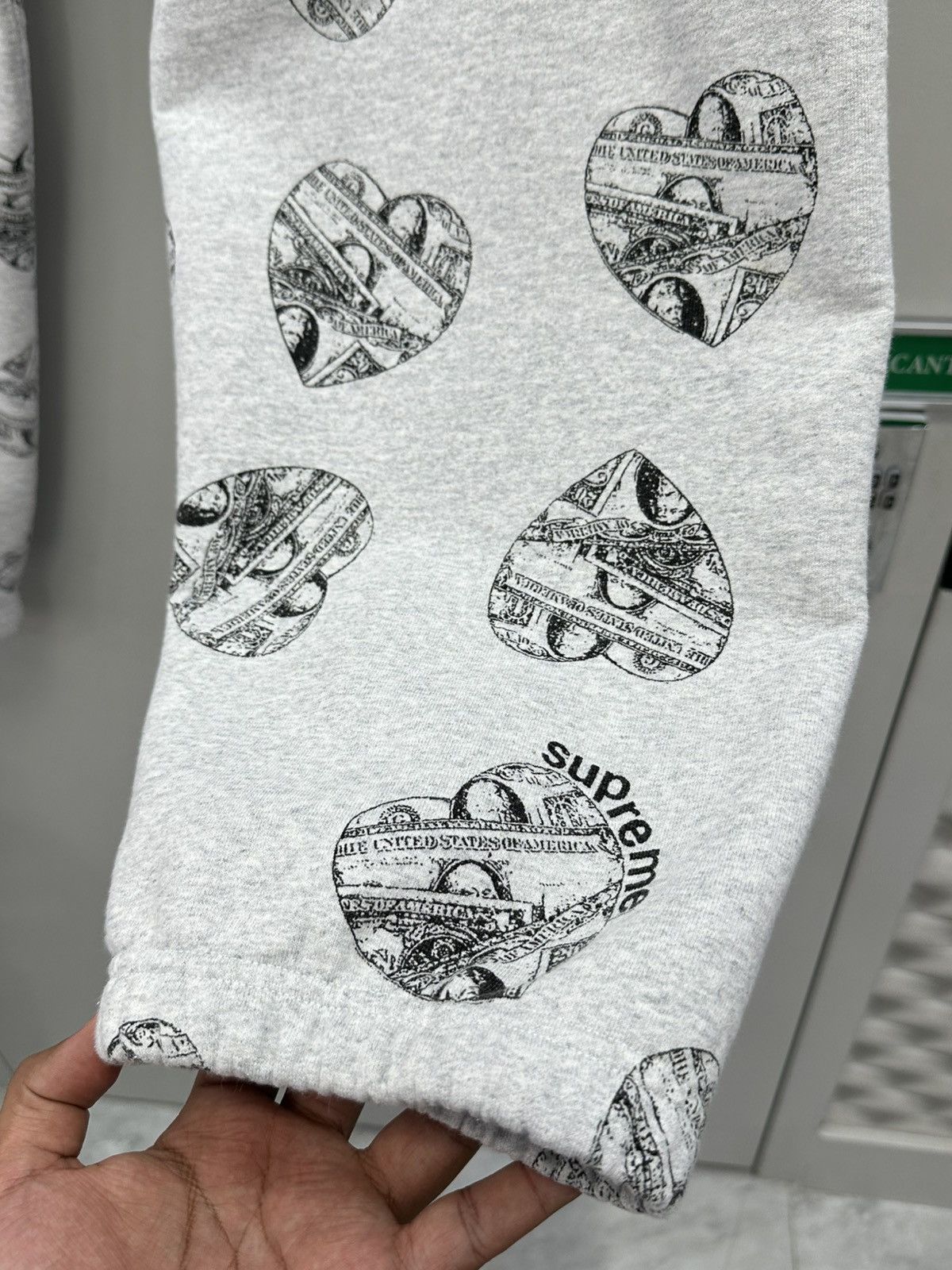 Supreme Supreme Love Cash Sweatpants Size US 36 / EU 52 - 7 Thumbnail