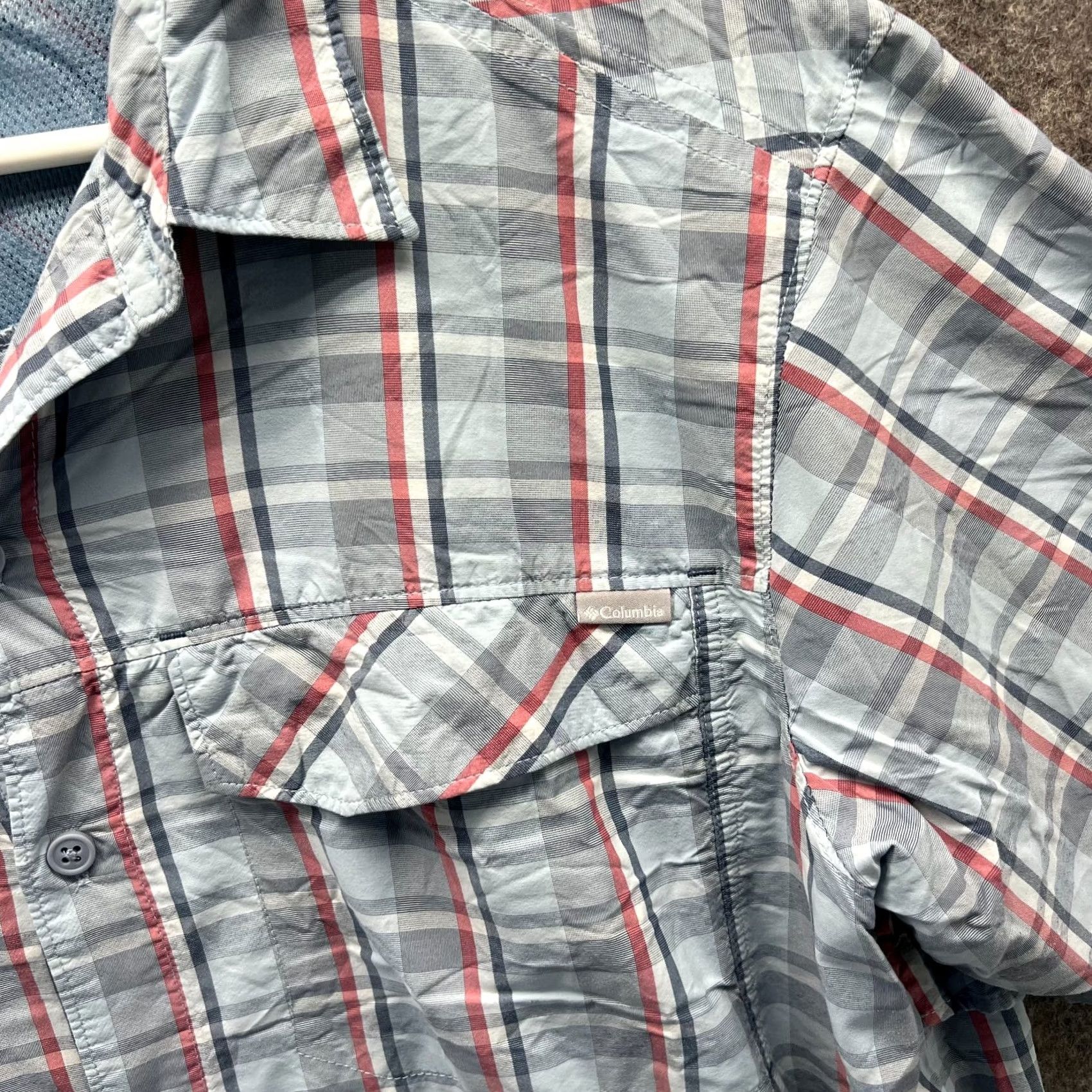 Vintage VINTAGE Columbia Shirt Mens Large Blue Button Down Hike Omni Shield Vented Plaid Fishing Size US L / EU 52-54 / 3 - 7 Thumbnail