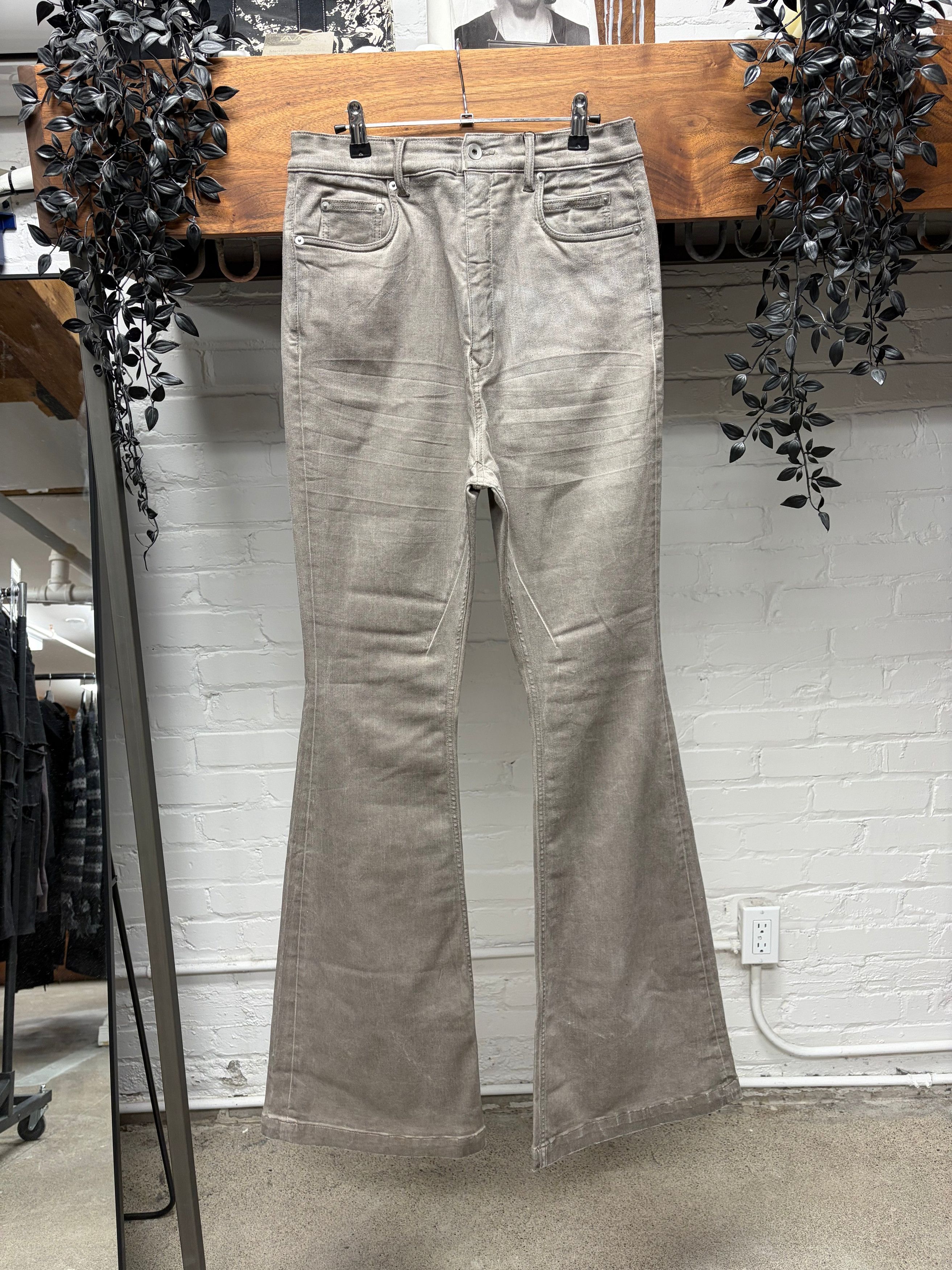 Rick Owens Rick Owens ‘Bolans’ Dust Brown Flared Leg Denim Size US 30 / EU 46 - 1 Thumbnail