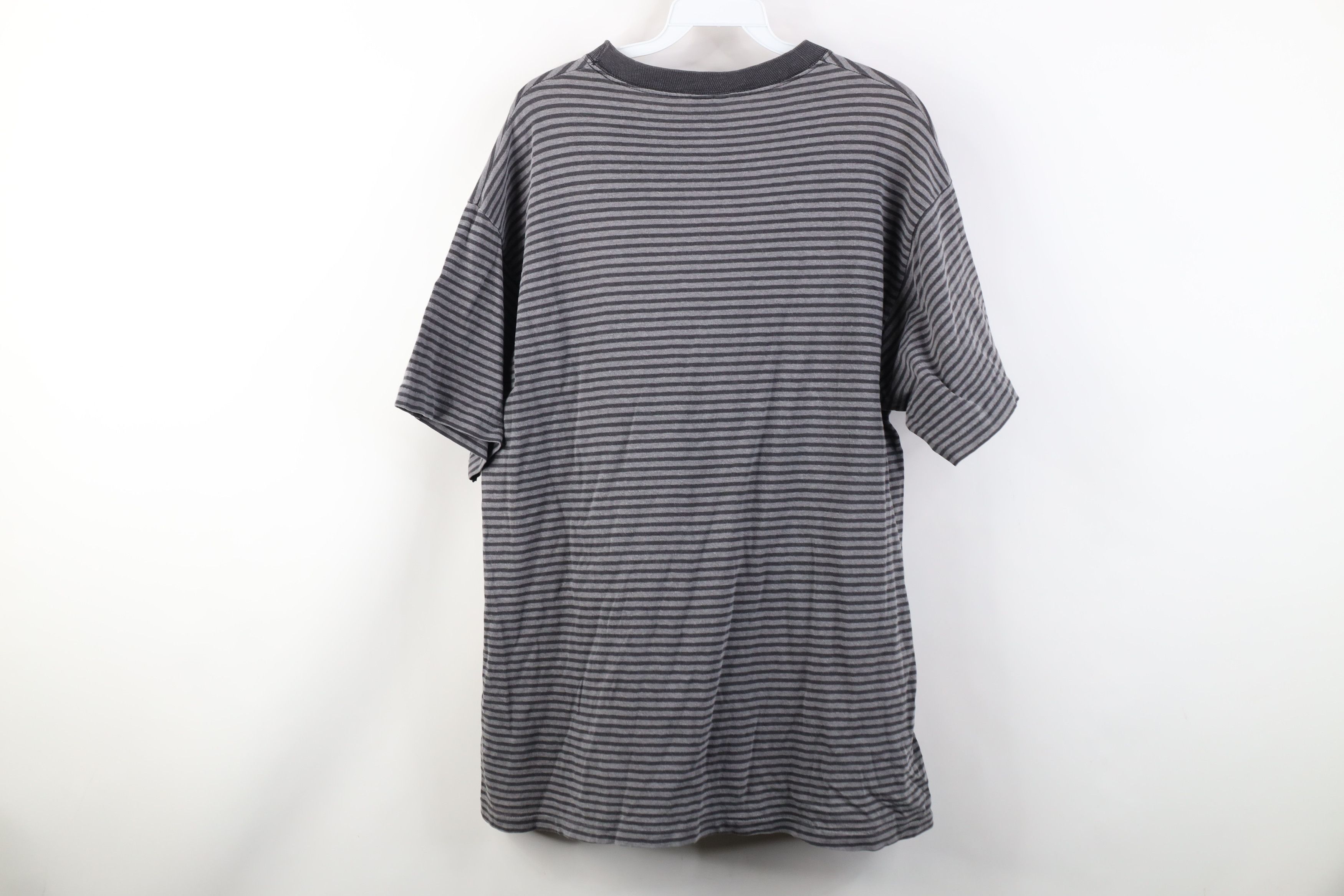 Vintage Vintage 90s Streetwear Spell Las Vegas Striped T-Shirt USA Size US L / EU 52-54 / 3 - 10 Thumbnail