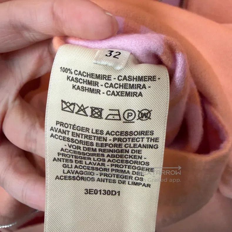 Hermes Hermes Peach Pink Pig Nose Button Double-Sided Wear Cashme Size 4XL / US 24-26 - 7 Thumbnail