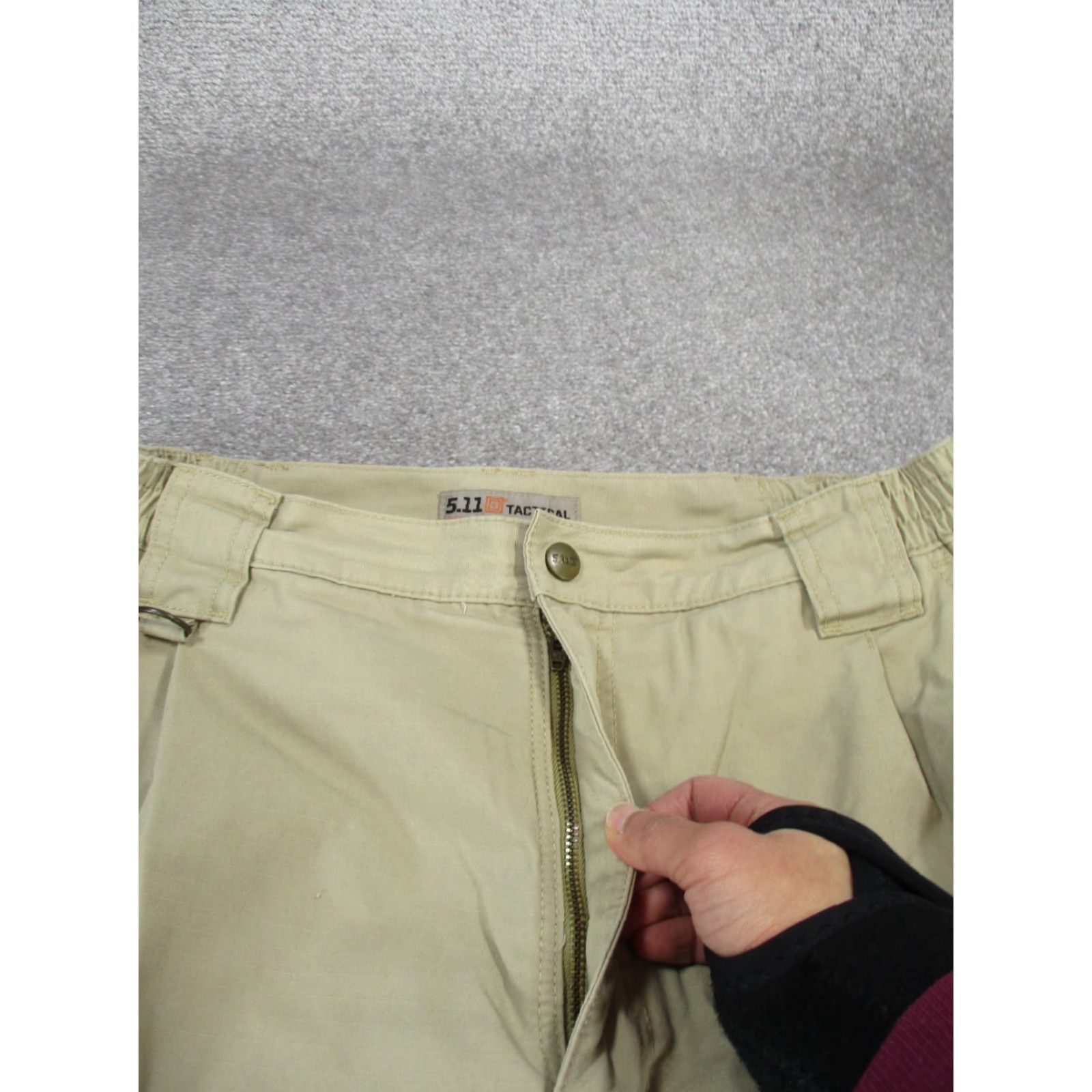 Vintage 5.11 Tactical Cargo Pants Mens 36 Beige Ripstop Military Regular Fit 36X33 Size US 36 / EU 52 - 4 Thumbnail