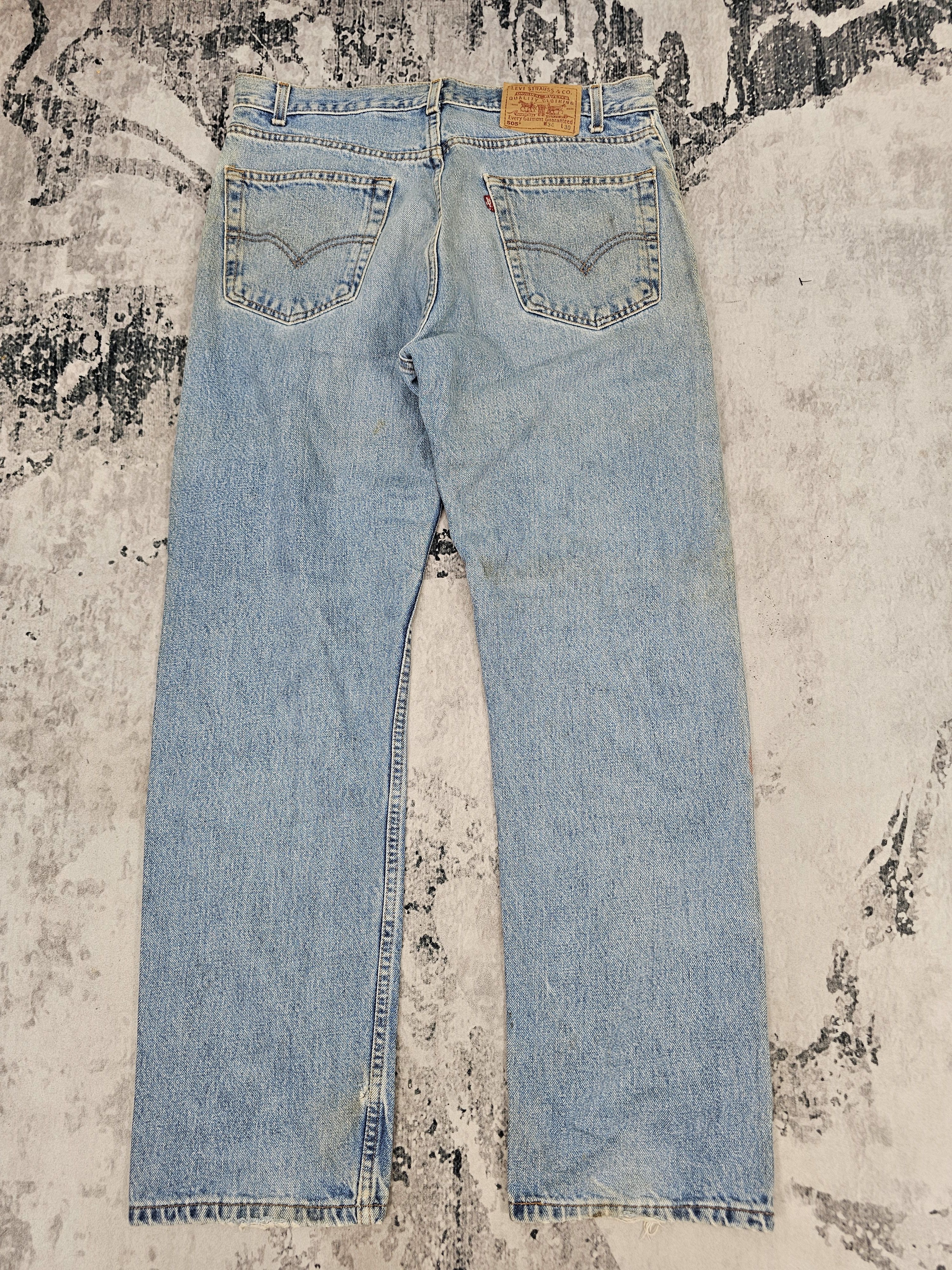 Levi's Vintage Clothing Vtg 90's LEVIS 505 Regular Fit Stain Blue Jeans L0560 Size US 34 / EU 50 - 2 Thumbnail