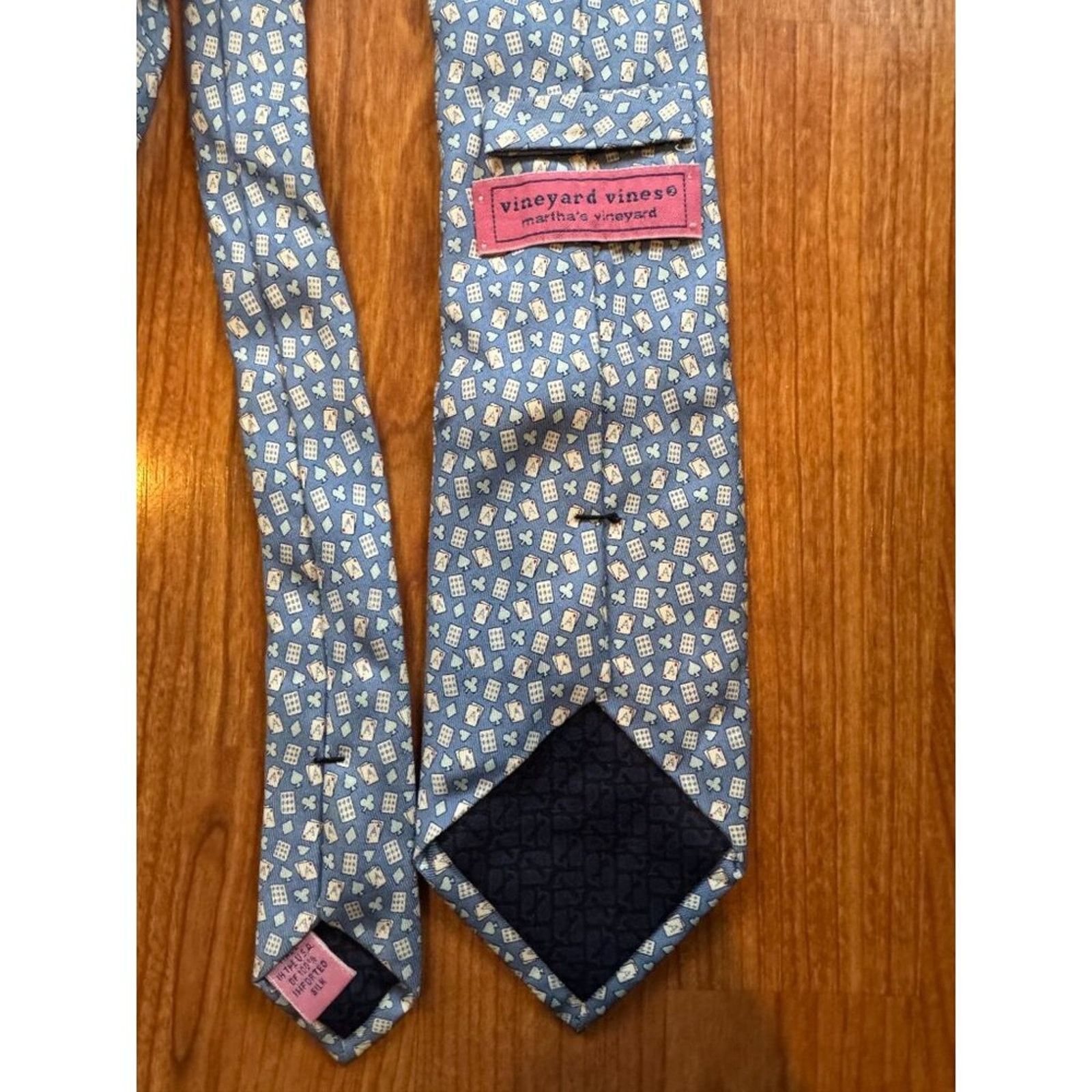 Vineyard Vines Vineyard Vines Matha's Vinevard Spades/A Classic Tie Size ONE SIZE - 3 Thumbnail