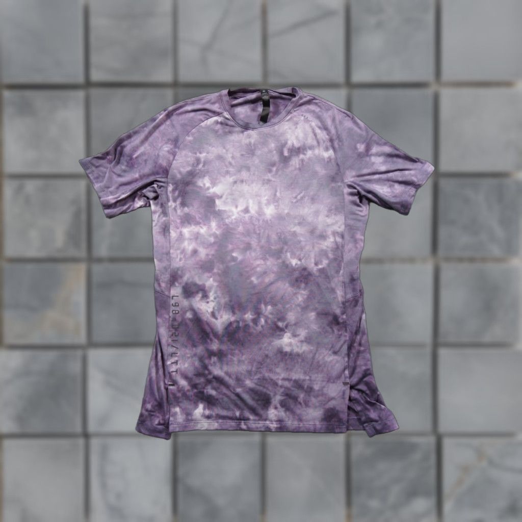 Lululemon Lululemon Shirt Mens Small Purple Agile Activewear Workout Gym Training Dye Size US S / EU 44-46 / 1 - 1 Thumbnail