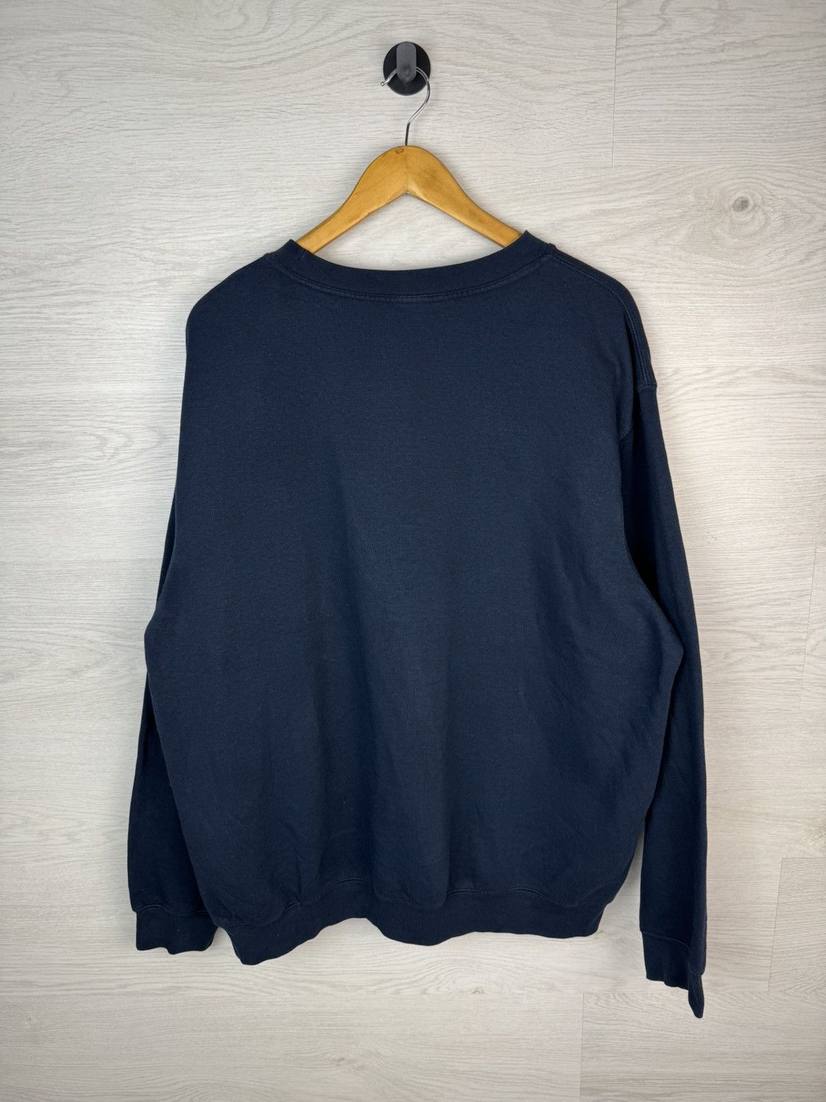 Vintage Vintage Porsche Sweatshirt Navy Embroidered Crest Size US M / EU 48-50 / 2 - 8 Thumbnail