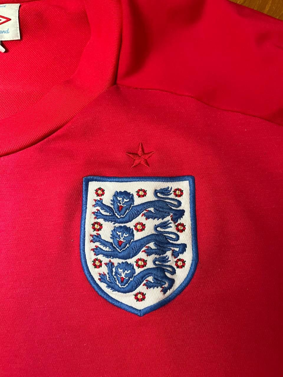 Umbro Umbro England away soccer jersey tee Size US XXL / EU 58 / 5 - 4 Thumbnail