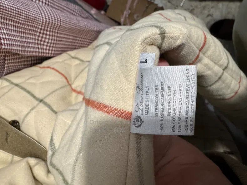 Loro Piana Loro Piana Cashmere padded coat Size US L / EU 52-54 / 3 - 5 Thumbnail