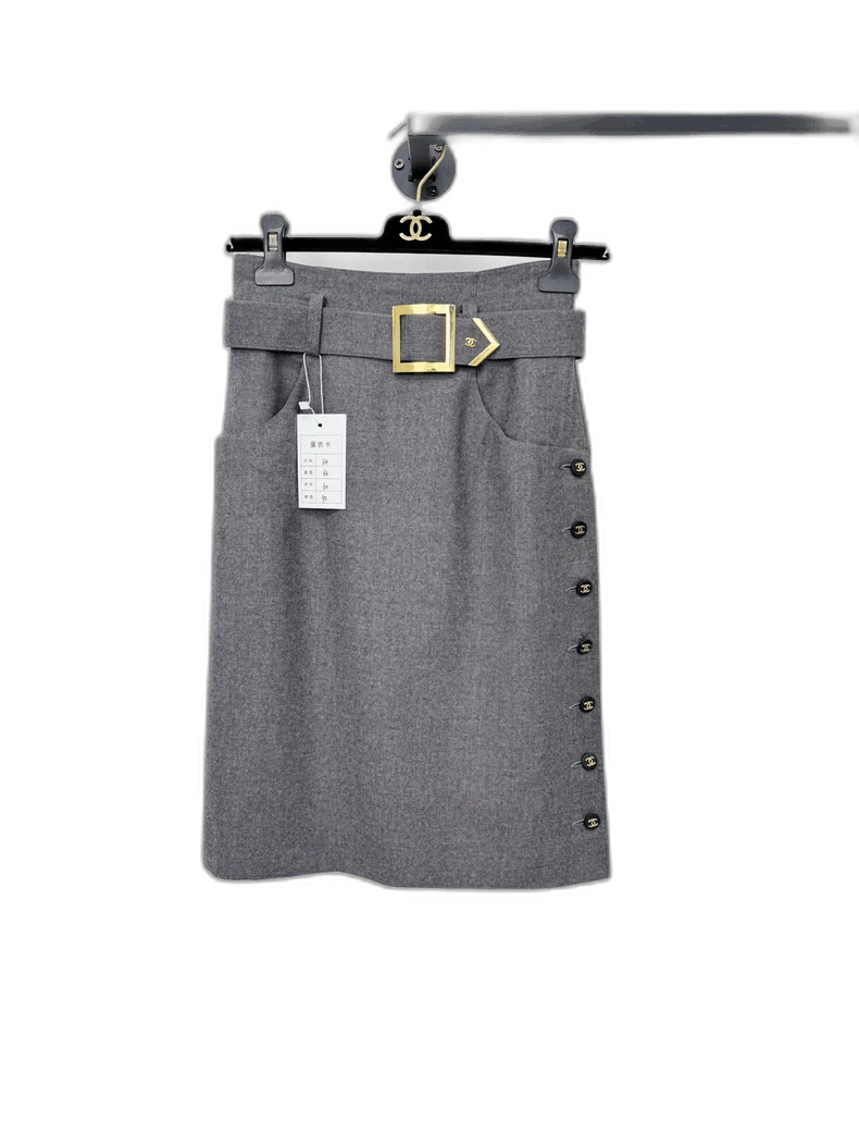 Chanel Chanel Gray Skirt with Gold Belt Size 22" - 1 Thumbnail