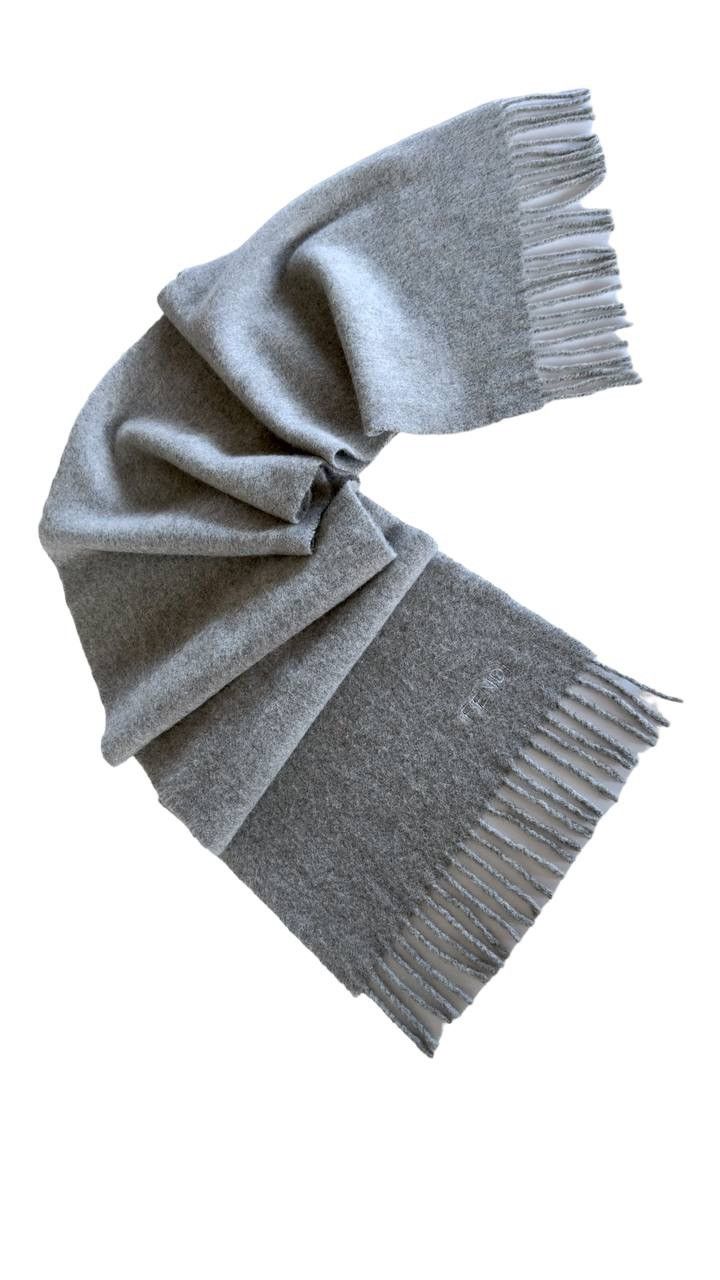 Fendi Fendi Scarf/ Muffler/ Neckwere Size ONE SIZE - 5 Thumbnail