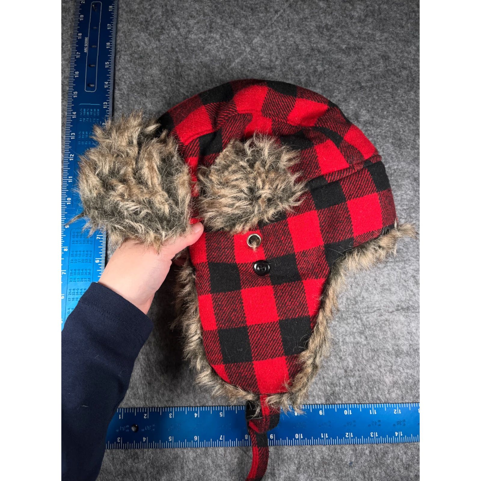 Vintage VINTAGE Wild Wear Trapper Hat Adult One Size Red Plaid Ear Flap Hunting Outdoor Camp Camping Men Mens Size ONE SIZE - 2 Thumbnail