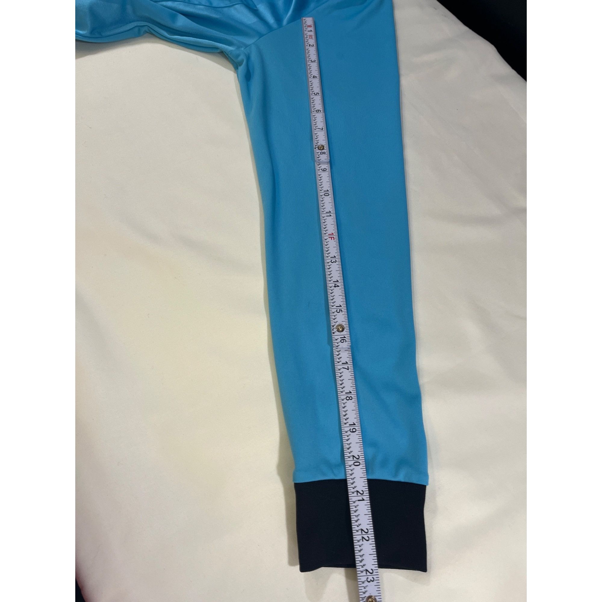 Adidas Adidas mens long sleeve shirt size M SKU 6982 Size US M / EU 48-50 / 2 - 6 Thumbnail
