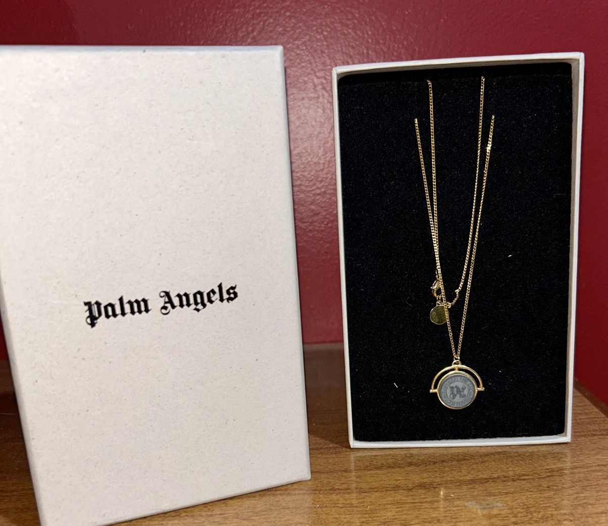 Palm Angels Palm Angels - PA Stone Emblem Necklace Gold/Black Size ONE SIZE - 1 Thumbnail