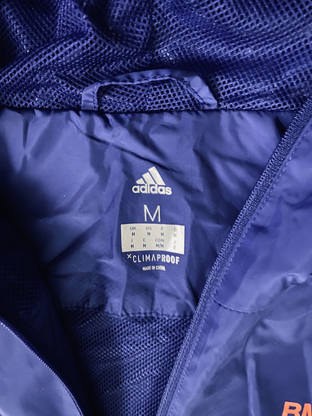 Adidas Adidas 2017 Berlin Marathon Climaproof Hooded Windbreaker M Size US M / EU 48-50 / 2 - 2 Thumbnail