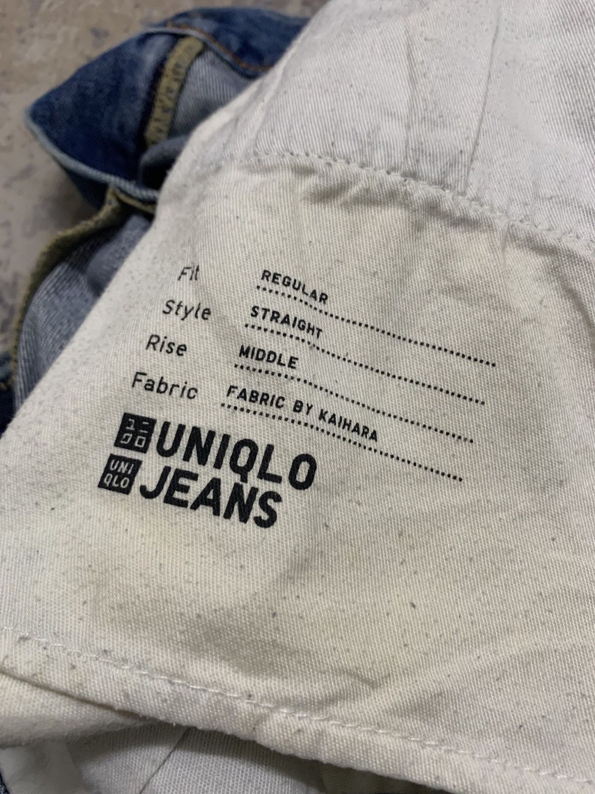 Uniqlo Vintage Uniqlo Faded Blue Washed Denim Size US 37 - 12 Thumbnail