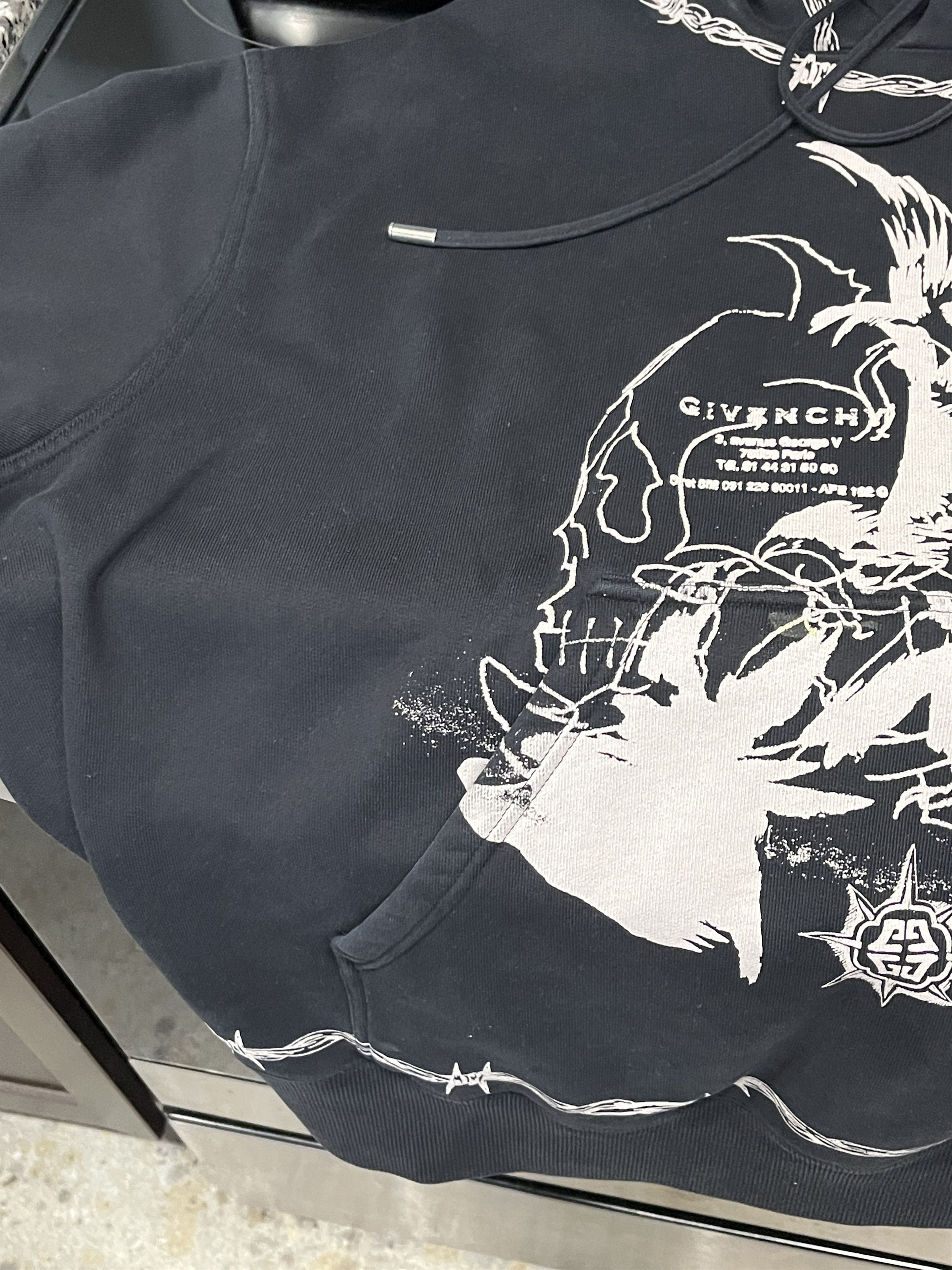 Givenchy Givenchy FW21 Barbed Wire Eagle Gothic Destroy Lonely Hoodie Size US M / EU 48-50 / 2 - 16 Thumbnail