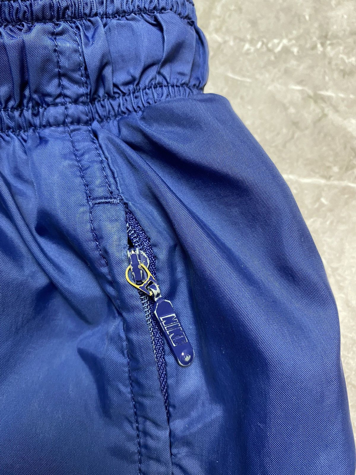Nike × Vintage Vintage 90s Nike Pants Size L Size US 34 / EU 50 - 14 Thumbnail