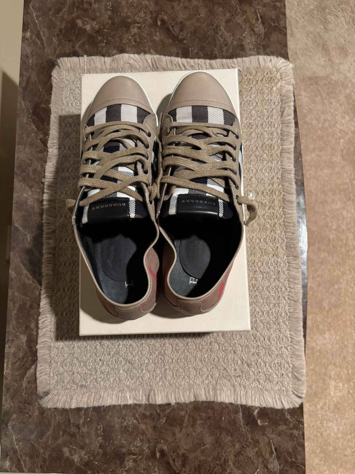 Burberry Vintage Housecheck Low Top Vulcanized Sneaker Size US 7.5 / IT 37.5 - 4 Thumbnail