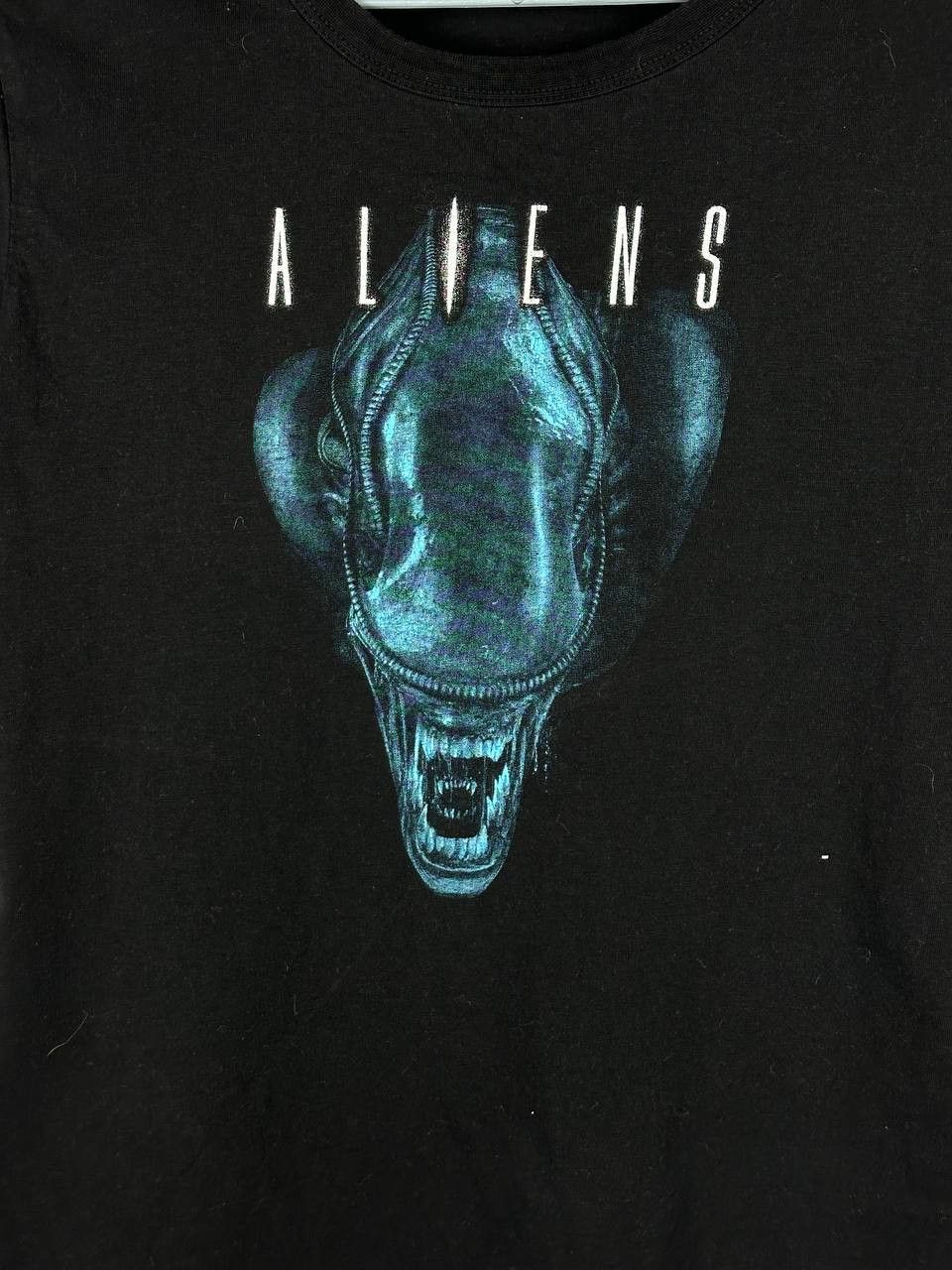 Vintage Vintage ICONIC Movie Aliens Horror Promo T Shirt Size US M / EU 48-50 / 2 - 4 Thumbnail