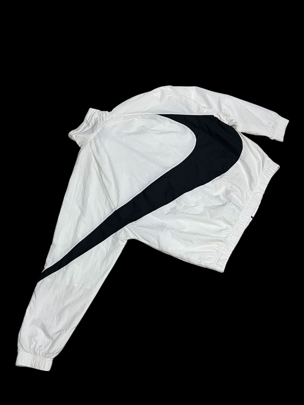Nike Ultra Rare Vintage Nike Big Swoosh Black Tag Y2K Windbreaker Size L / US 10 / IT 46 - 3 Thumbnail