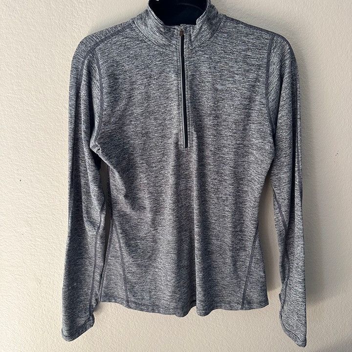 Nike Nike Dri-Fit Long Sleeves Collared Workout Clothes Gray Size M / US 6-8 / IT 42-44 - 1 Thumbnail