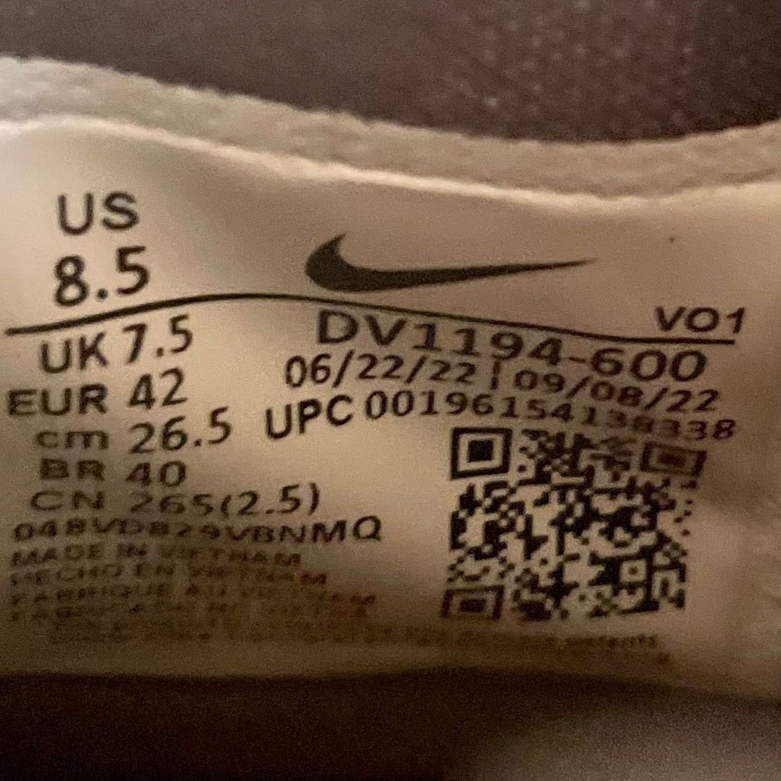 Nike Nike Kyrie Irving 8 All Star Weekend Sneaker Size US 8.5 / EU 41-42 - 11 Thumbnail
