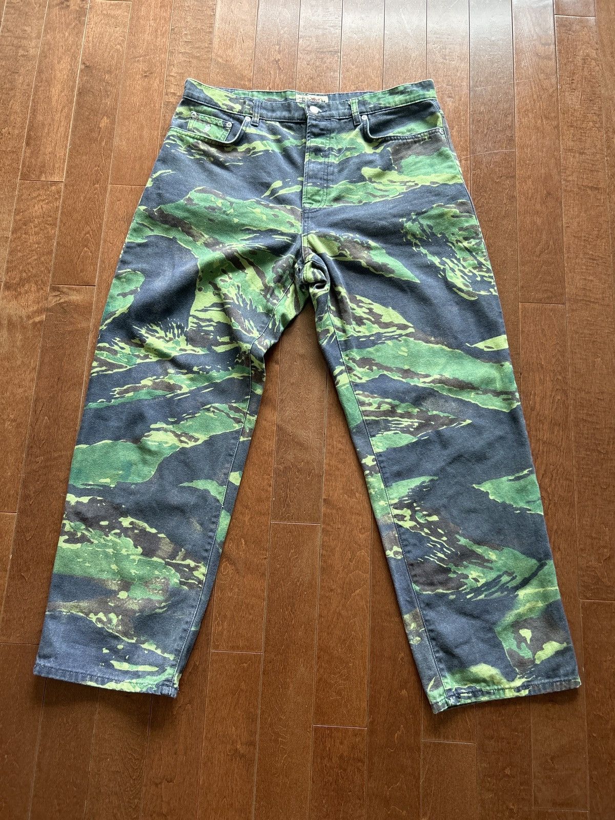 Image of Stussy Tigris Camo Big Ol Jeans Lucien Smith, Men's (Size 34)