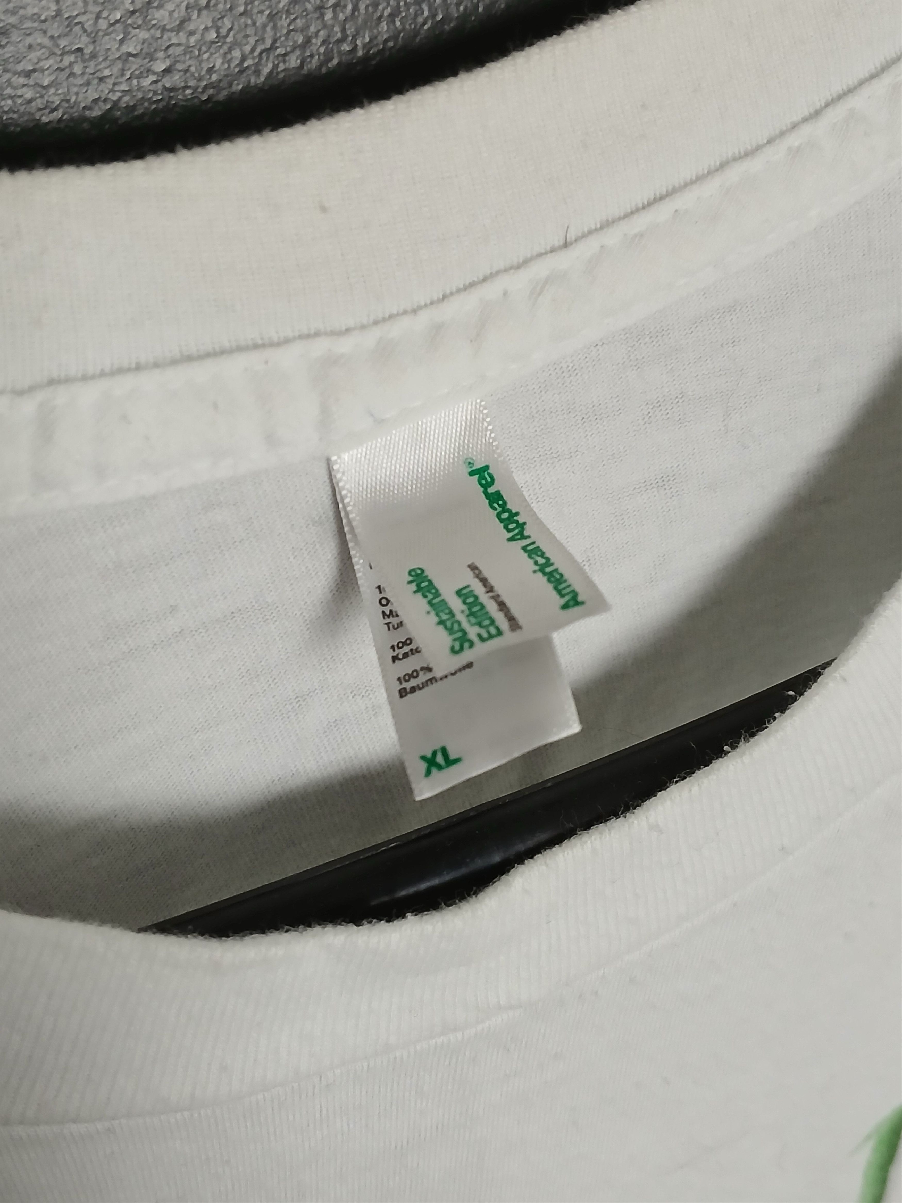 Other Google T-Shirt Size US XL / EU 56 / 4 - 5 Thumbnail
