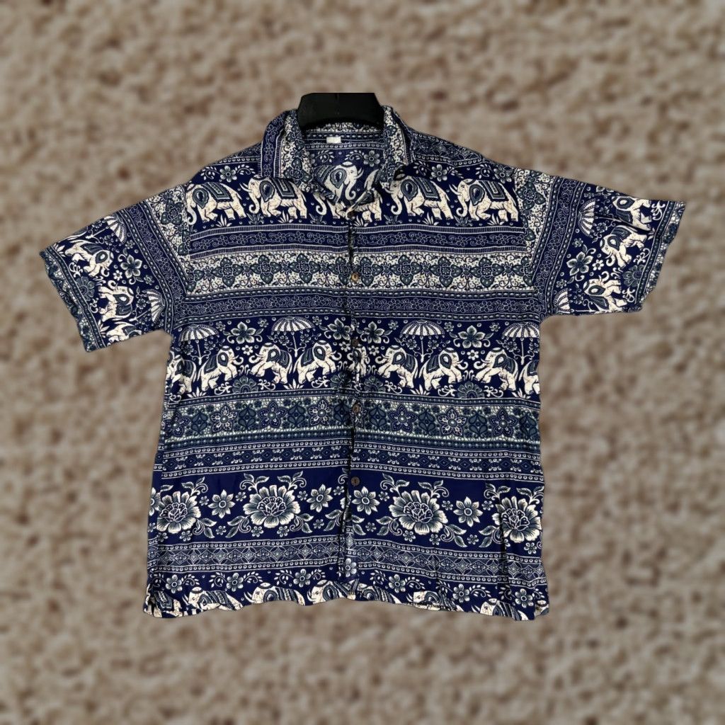 Vintage VINTAGE Unbranded Hawaiian Shirt Mens Medium Blue Floral Print Elepahnts Button Up Cotton Pocket Size US L / EU 52-54 / 3 - 1 Thumbnail